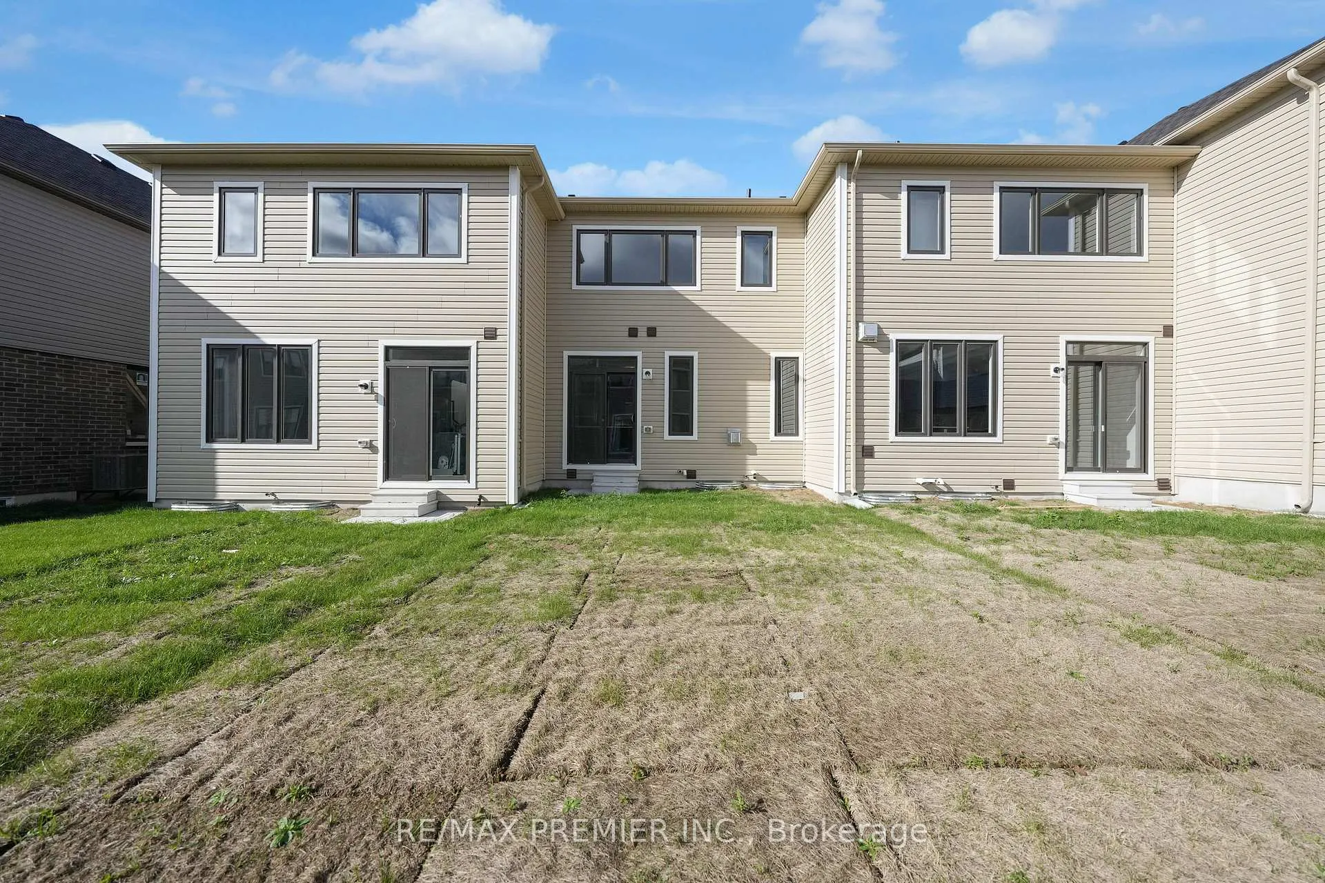 Photo 84 of 16 Prudhoe Terrace, Barrie, Rural Barrie Southeast — HOMEH
