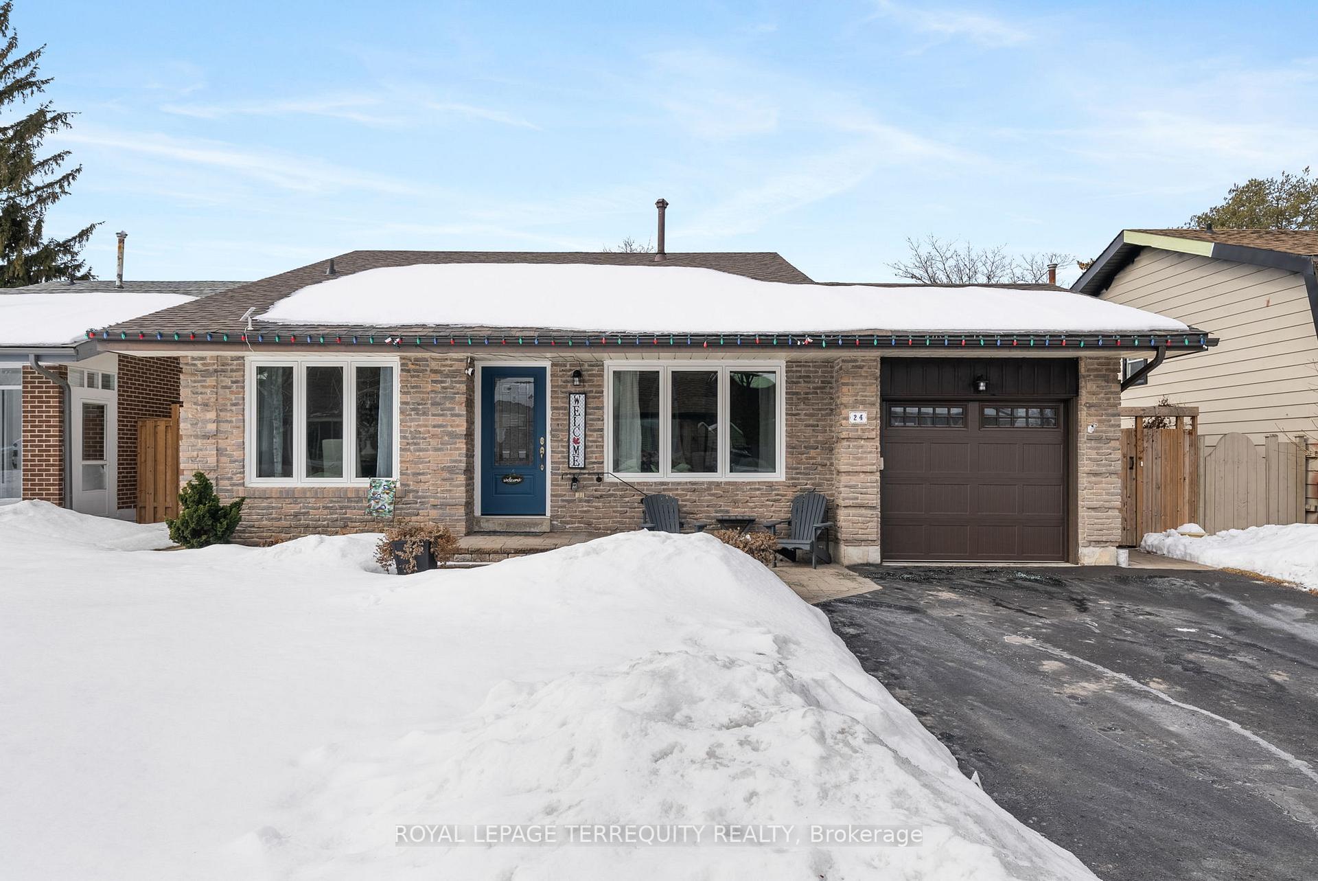 Photo 11 of 24 Glenmount Court, Whitby, Lynde Creek — HOMEH