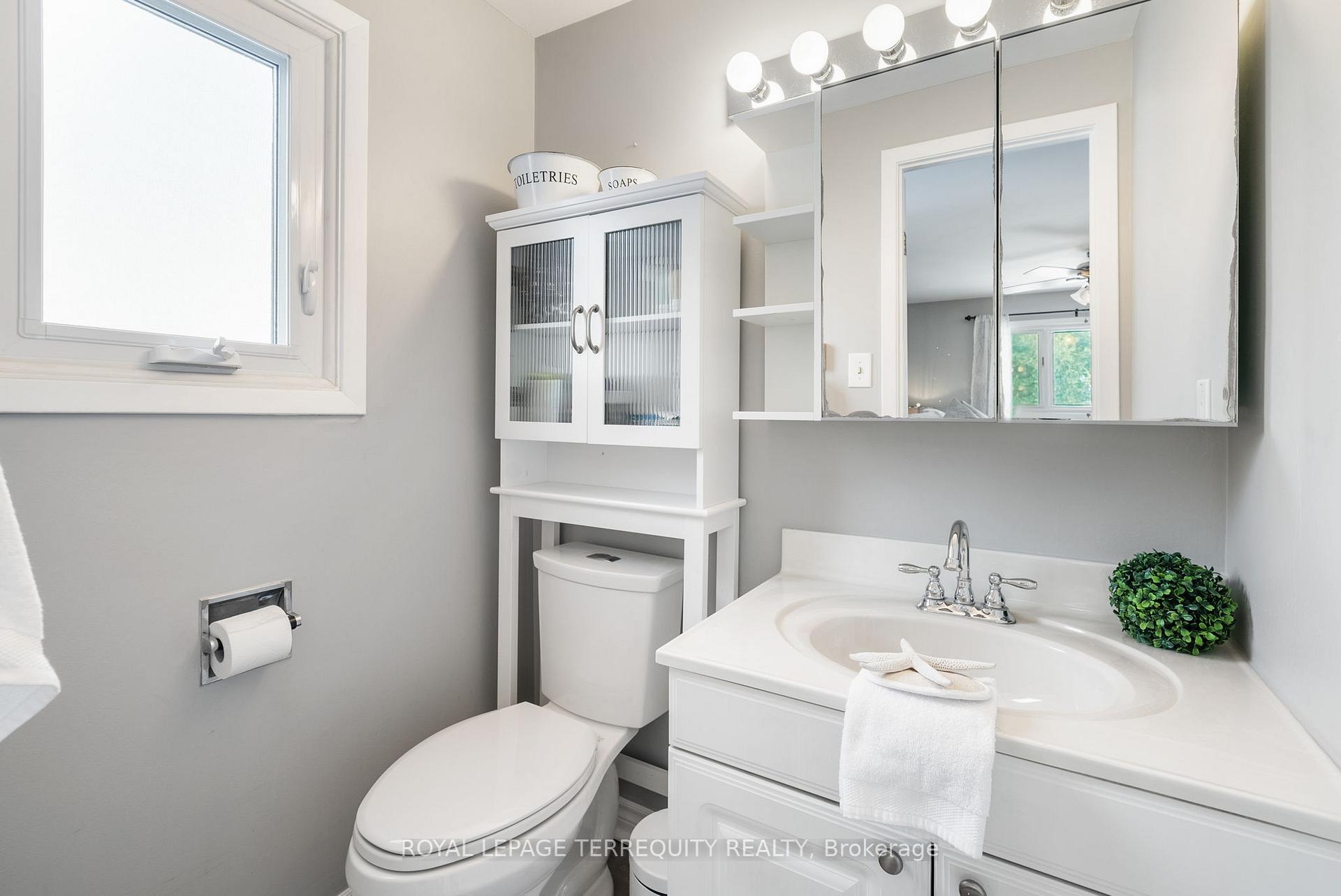 Photo 25 of 24 Glenmount Court, Whitby, Lynde Creek — HOMEH