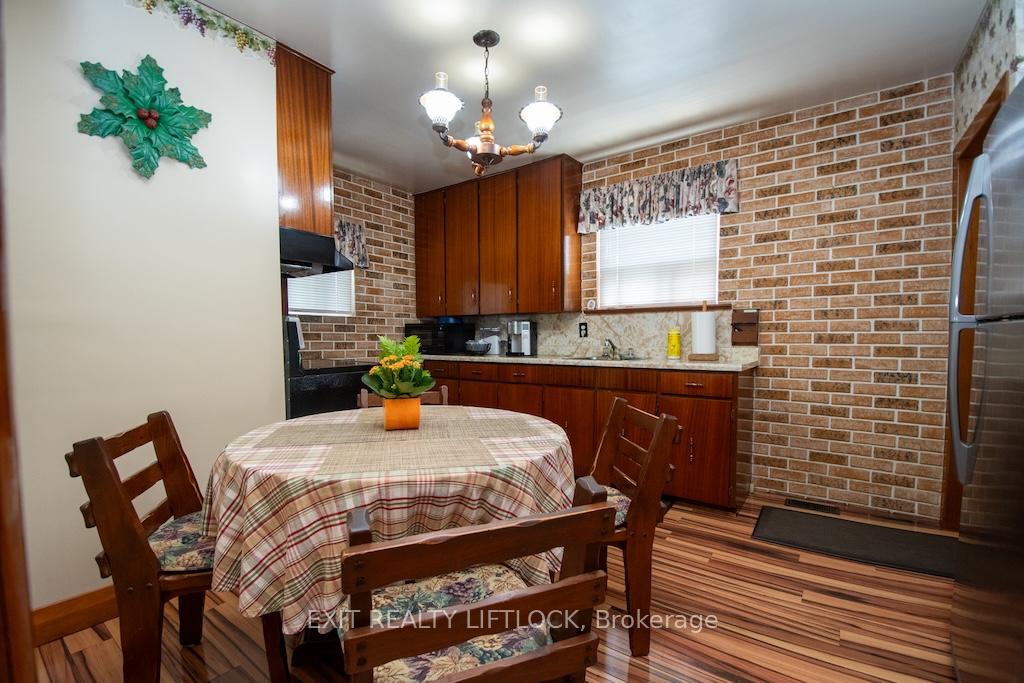 Photo 9 of 2537 Bensfort Road, Peterborough, Ashburnham Ward 4 — HOMEH