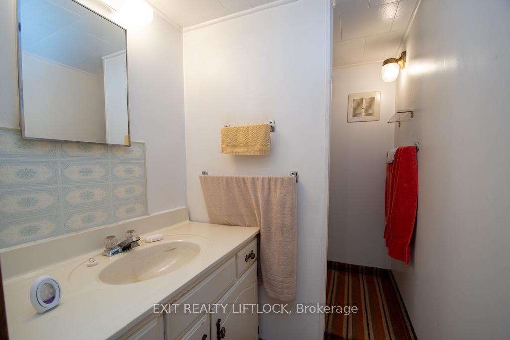 Photo 18 of 2537 Bensfort Road, Peterborough, Ashburnham Ward 4 — HOMEH