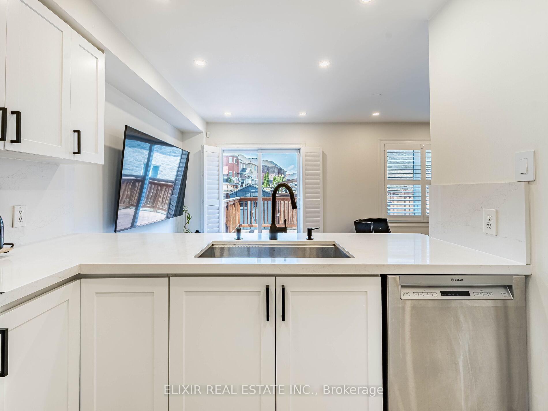 Photo 16 of 51 Luce Drive, Ajax, Northeast Ajax — HOMEH
