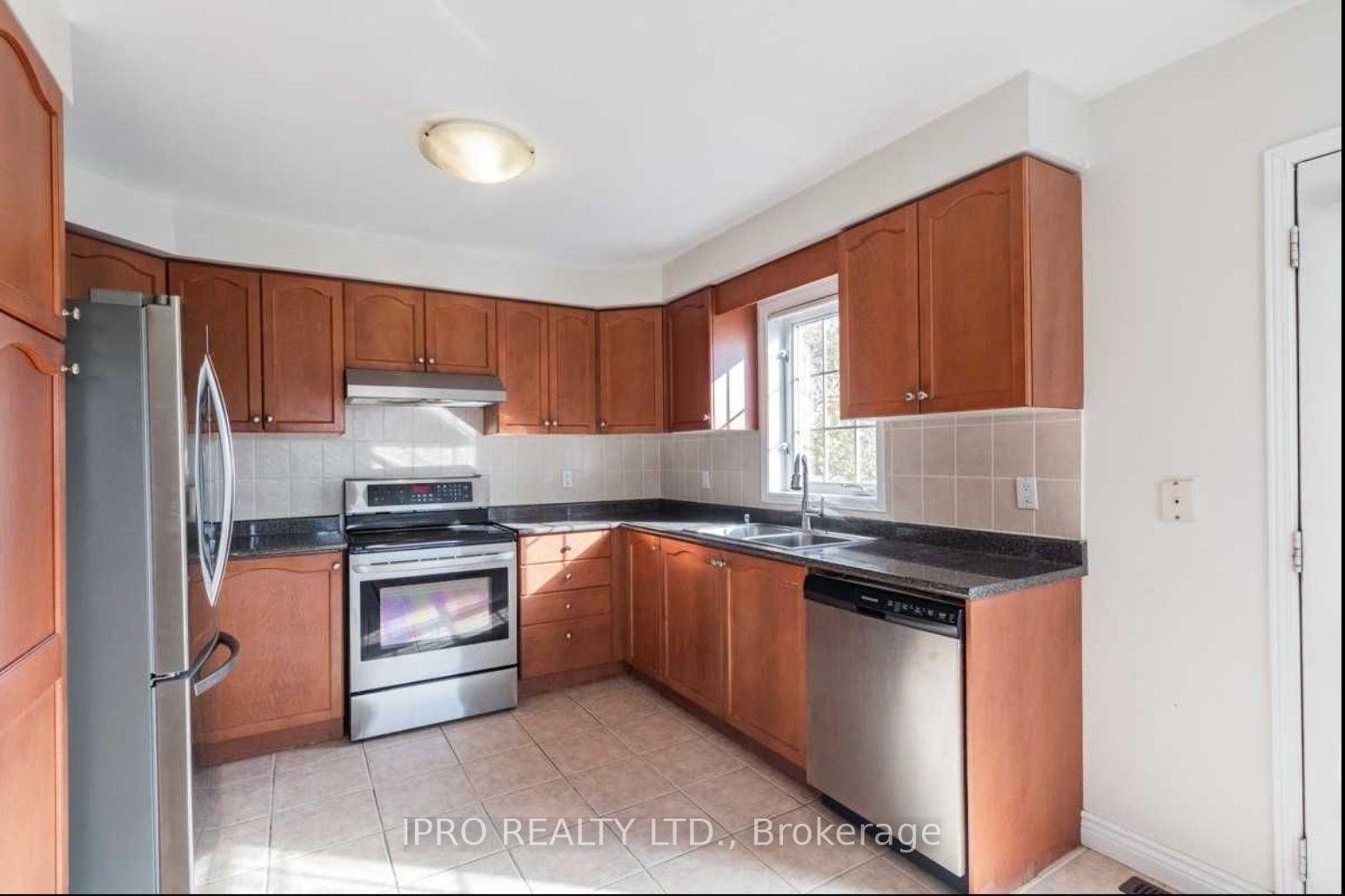 Photo 8 of 1 James Rowe Drive, Whitby, Pringle Creek — HOMEH