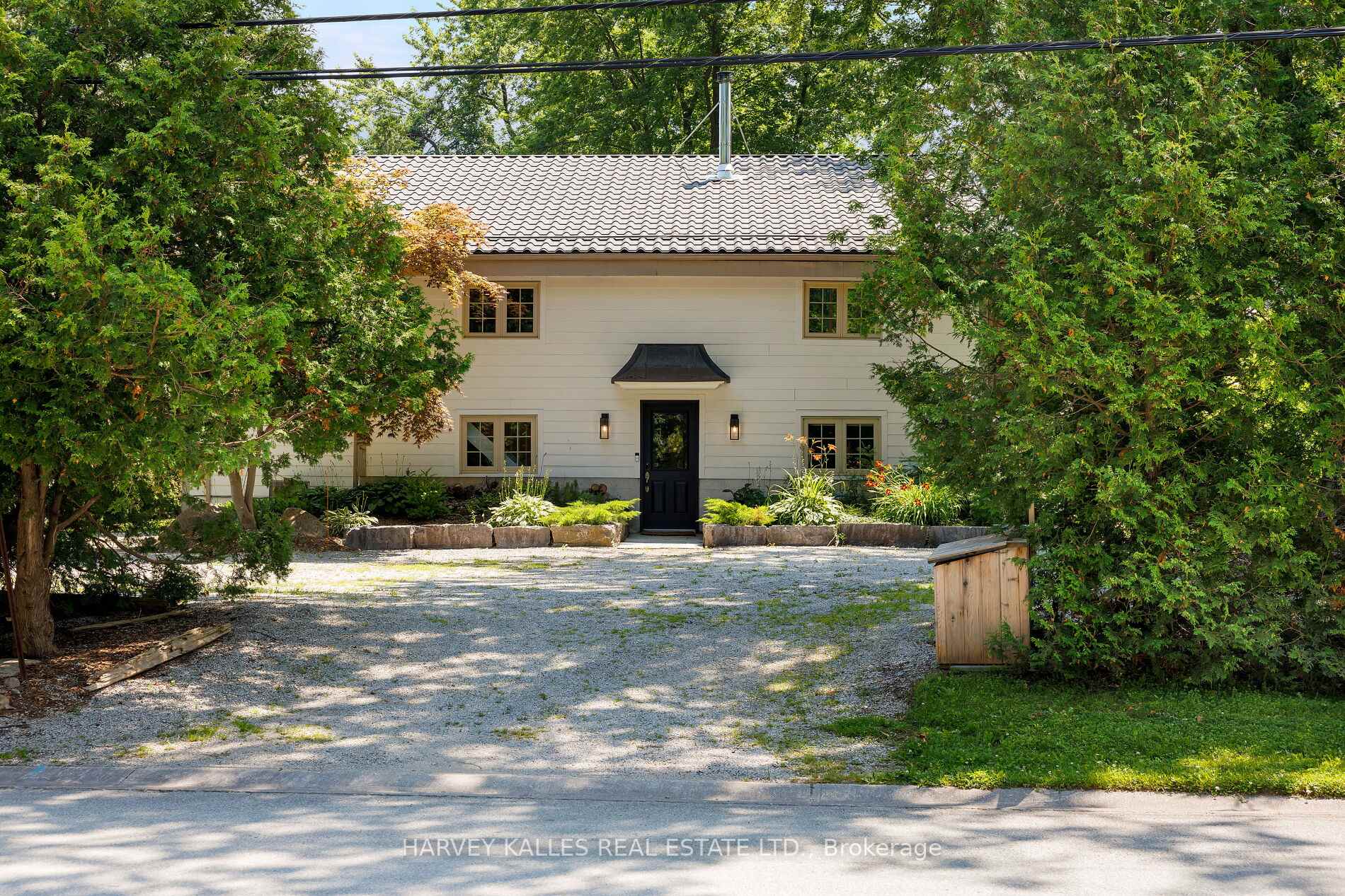 Front of 176 Sleepy Hollow Road