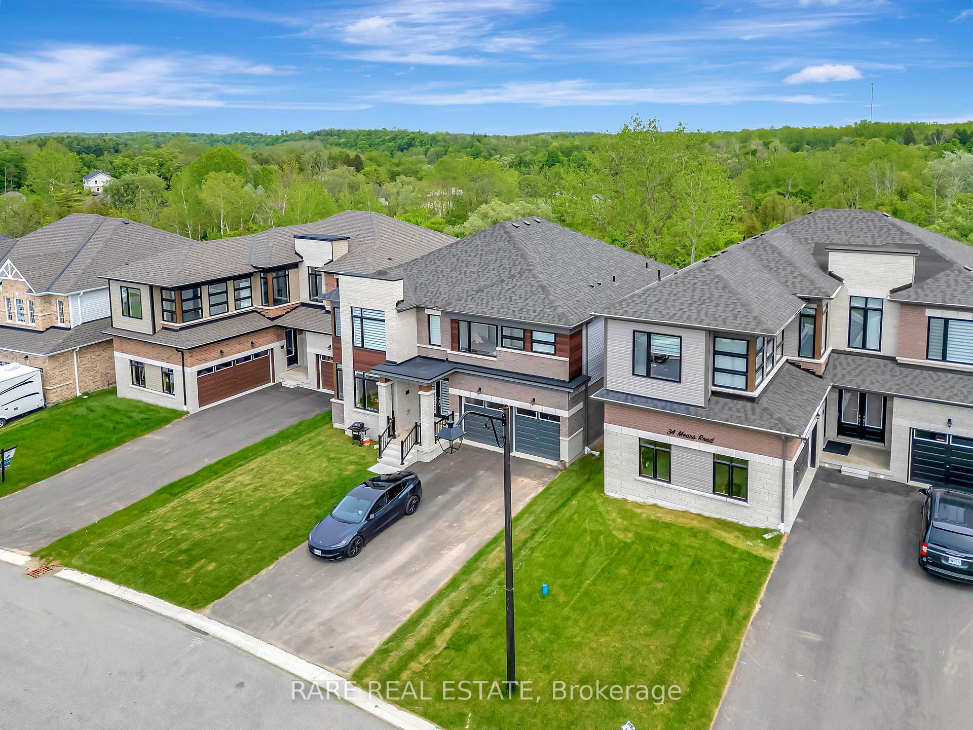 Photo 2 of 32 Mears Road, Brant, Paris — HOMEH