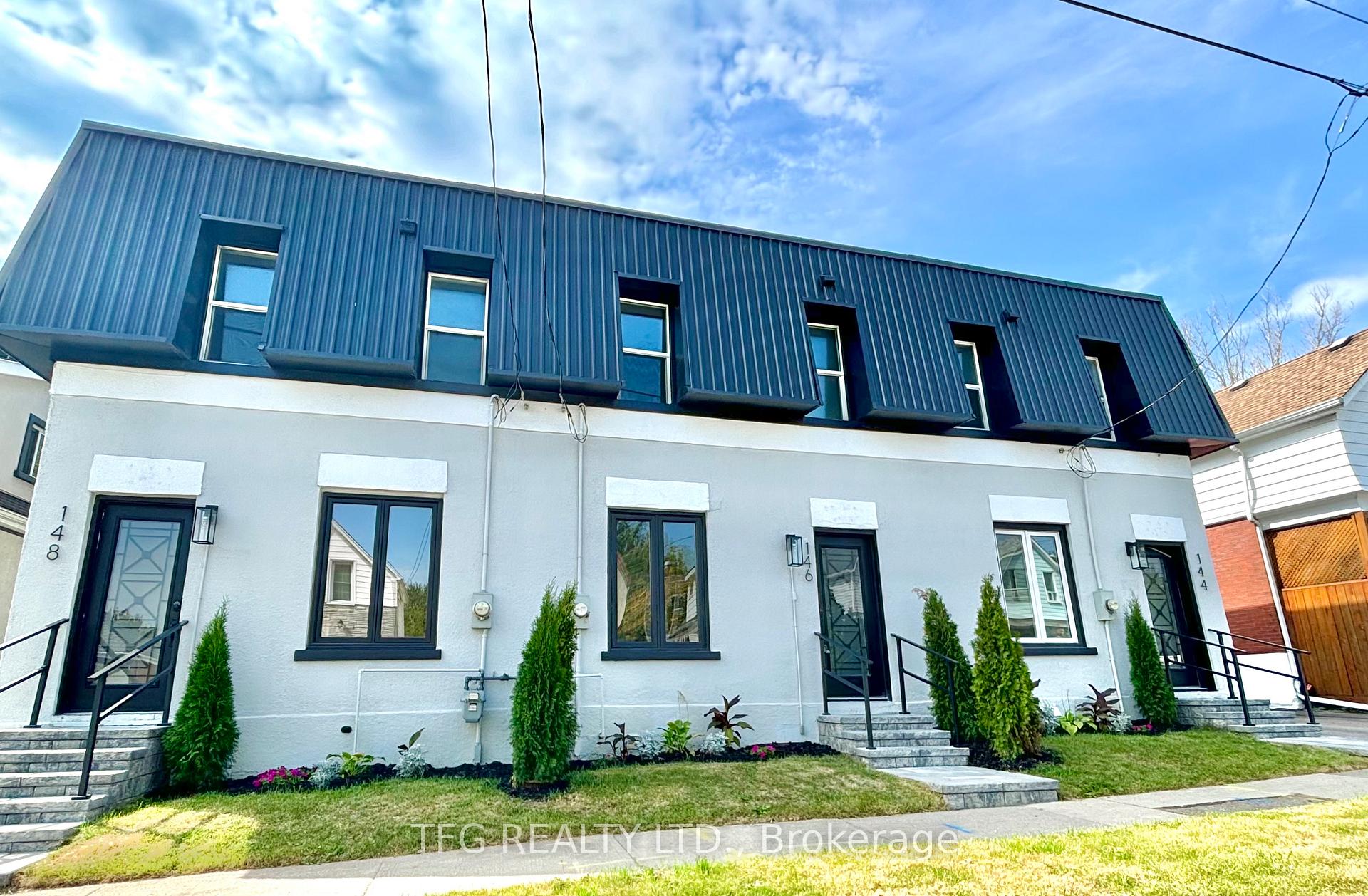 Front of 144 Nassau Street