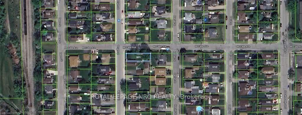 Photo 6 of 601 Wright Street, Welland, Lincoln/Crowland — HOMEH