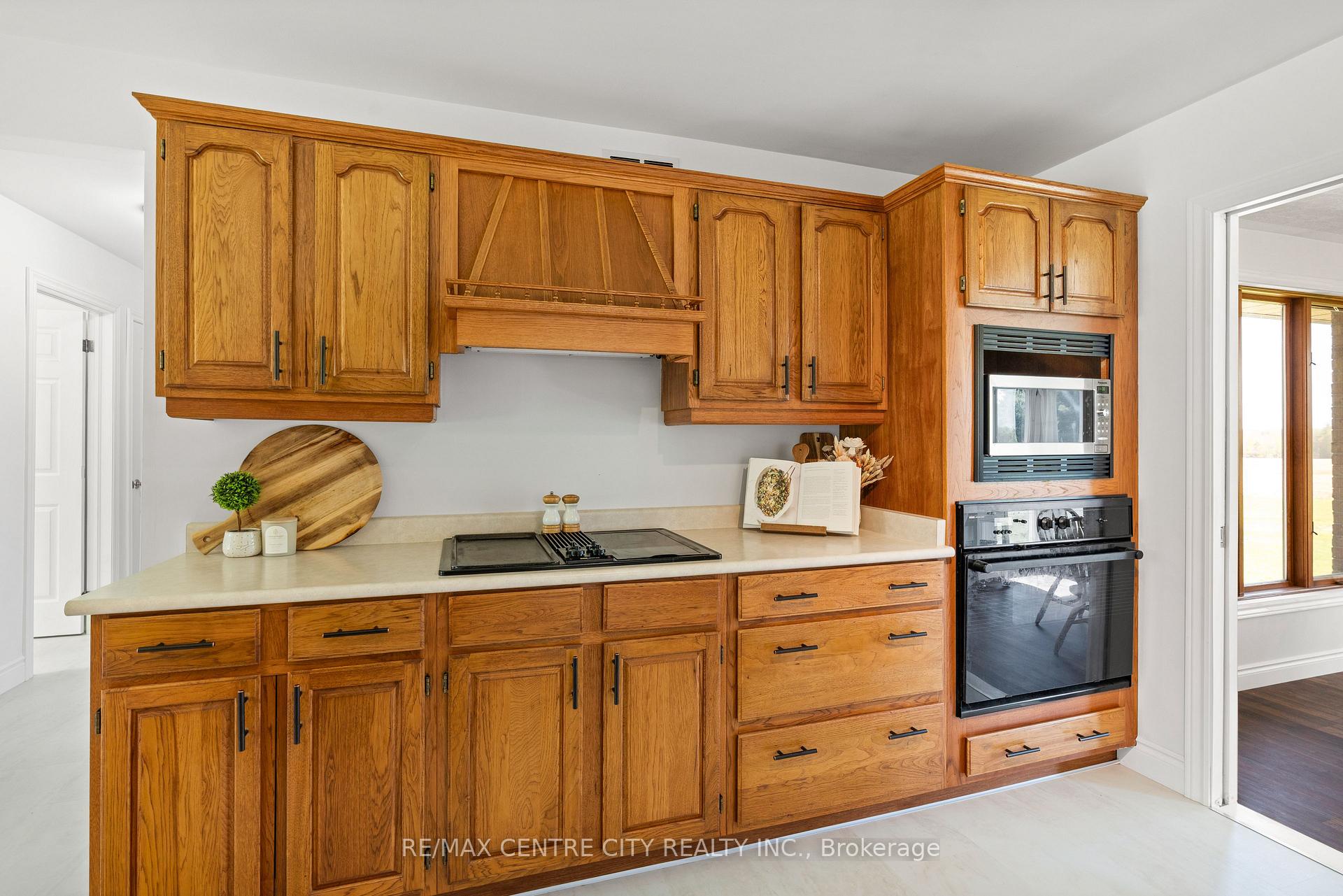 Photo 21 of 8808 Mitchell Road, Bayham, Rural Bayham — HOMEH