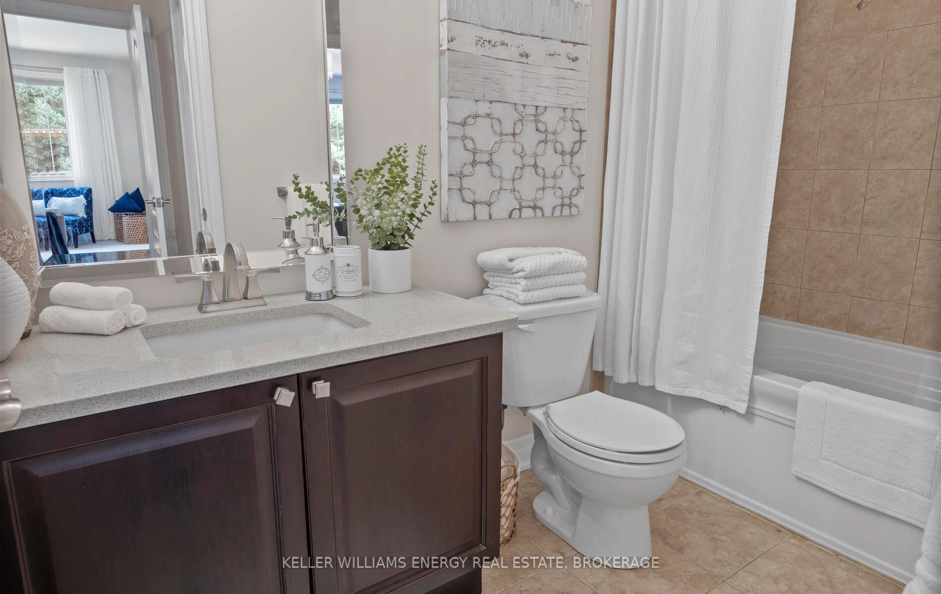 Photo 24 of 271 Montgomery Avenue, Whitby, Brooklin — HOMEH