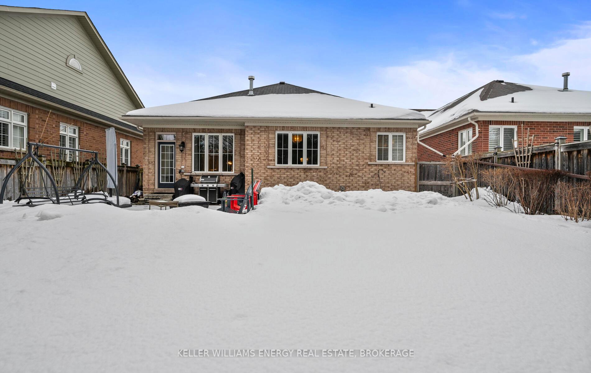 Photo 39 of 271 Montgomery Avenue, Whitby, Brooklin — HOMEH