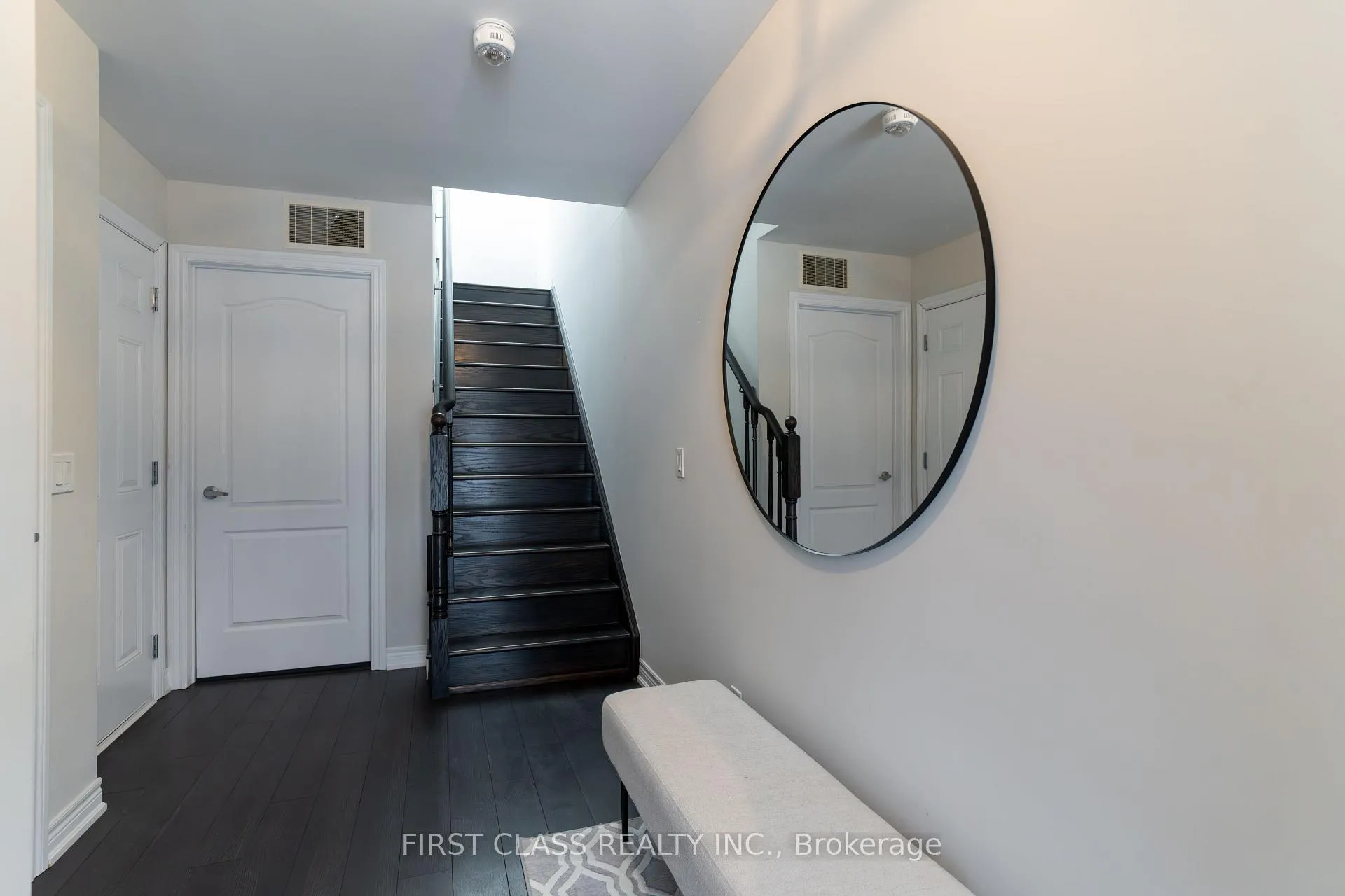 Photo 2 of 37 Great Gabe Crescent, Oshawa, Windfields — HOMEH