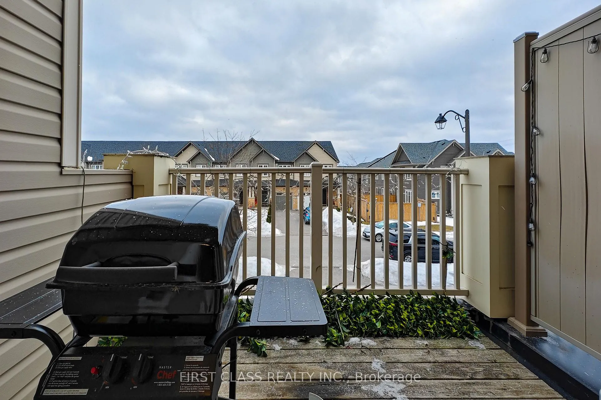 Photo 4 of 37 Great Gabe Crescent, Oshawa, Windfields — HOMEH