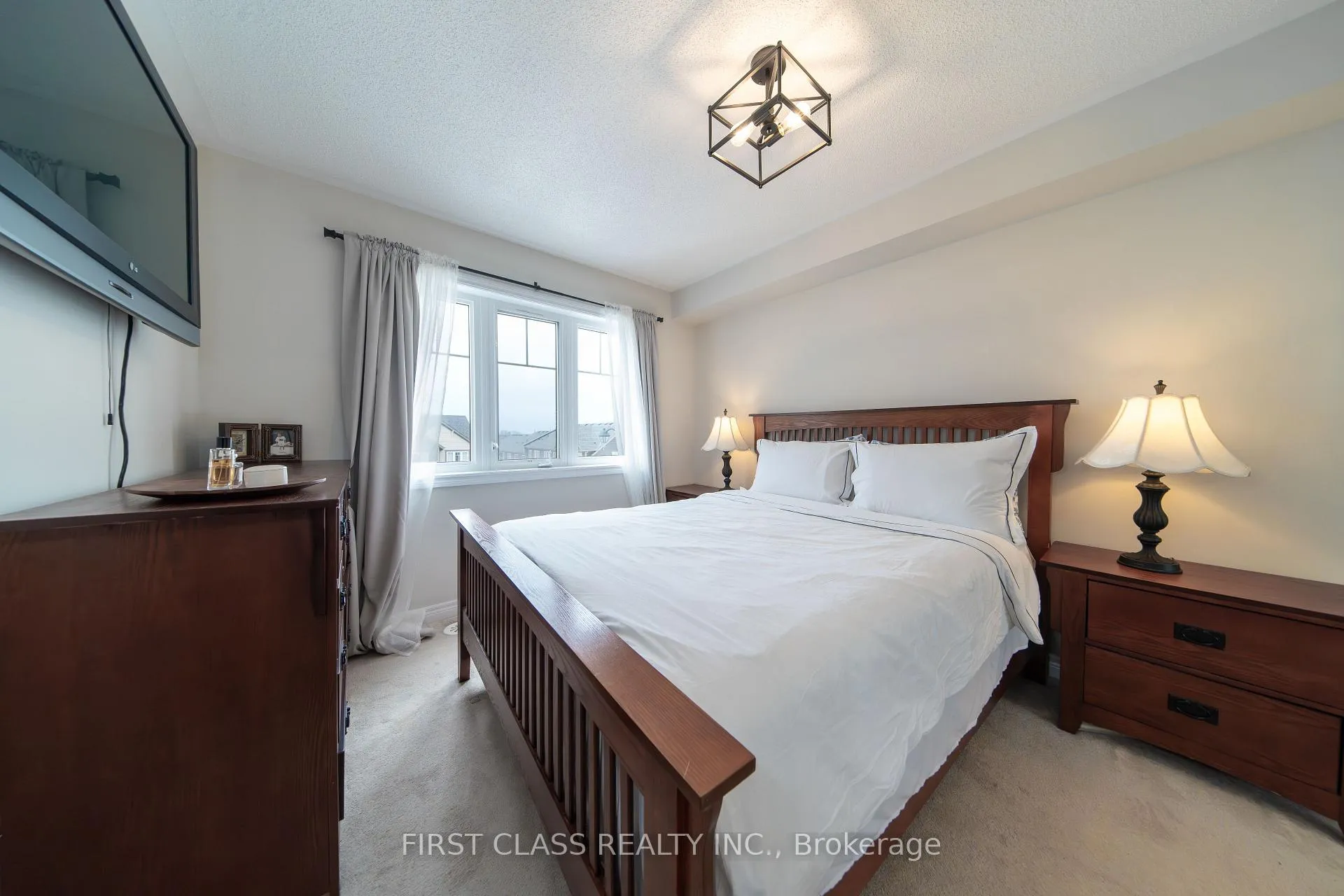 Photo 23 of 37 Great Gabe Crescent, Oshawa, Windfields — HOMEH