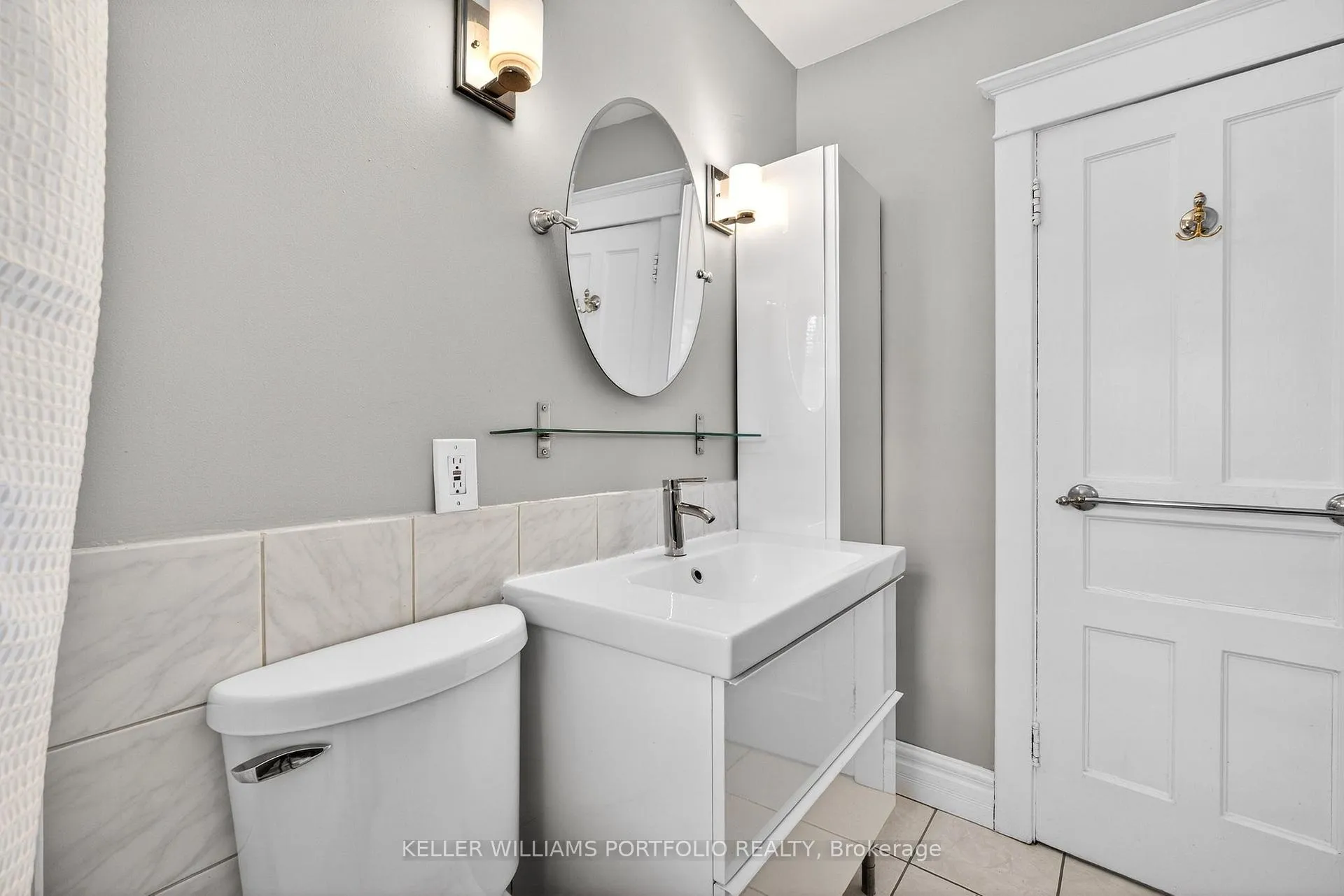Photo 23 of 31 Mcroberts Avenue, Toronto, Corso Italia-Davenport — HOMEH