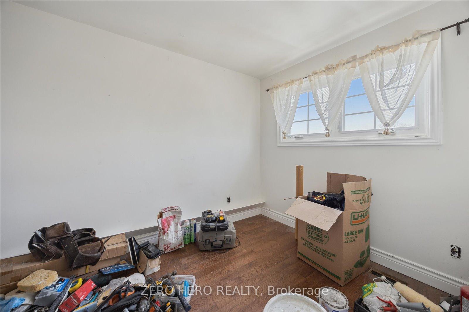 Photo 13 of 140 Springdale Crescent, Oshawa, Donevan — HOMEH