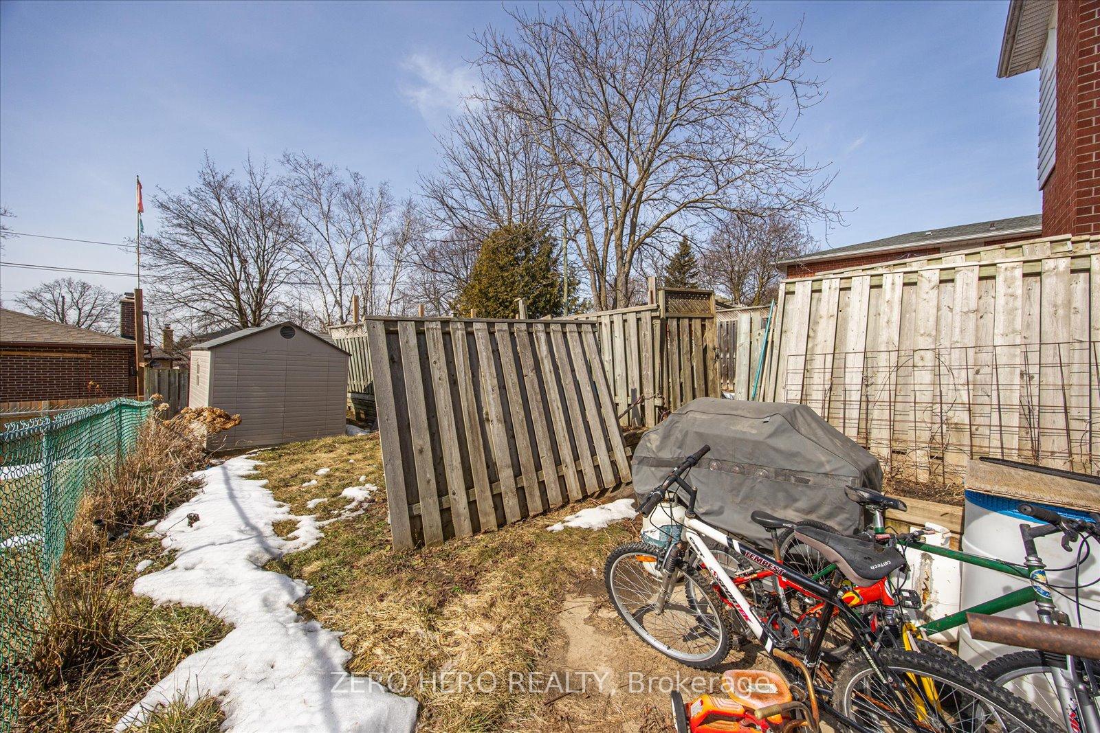 Photo 23 of 140 Springdale Crescent, Oshawa, Donevan — HOMEH