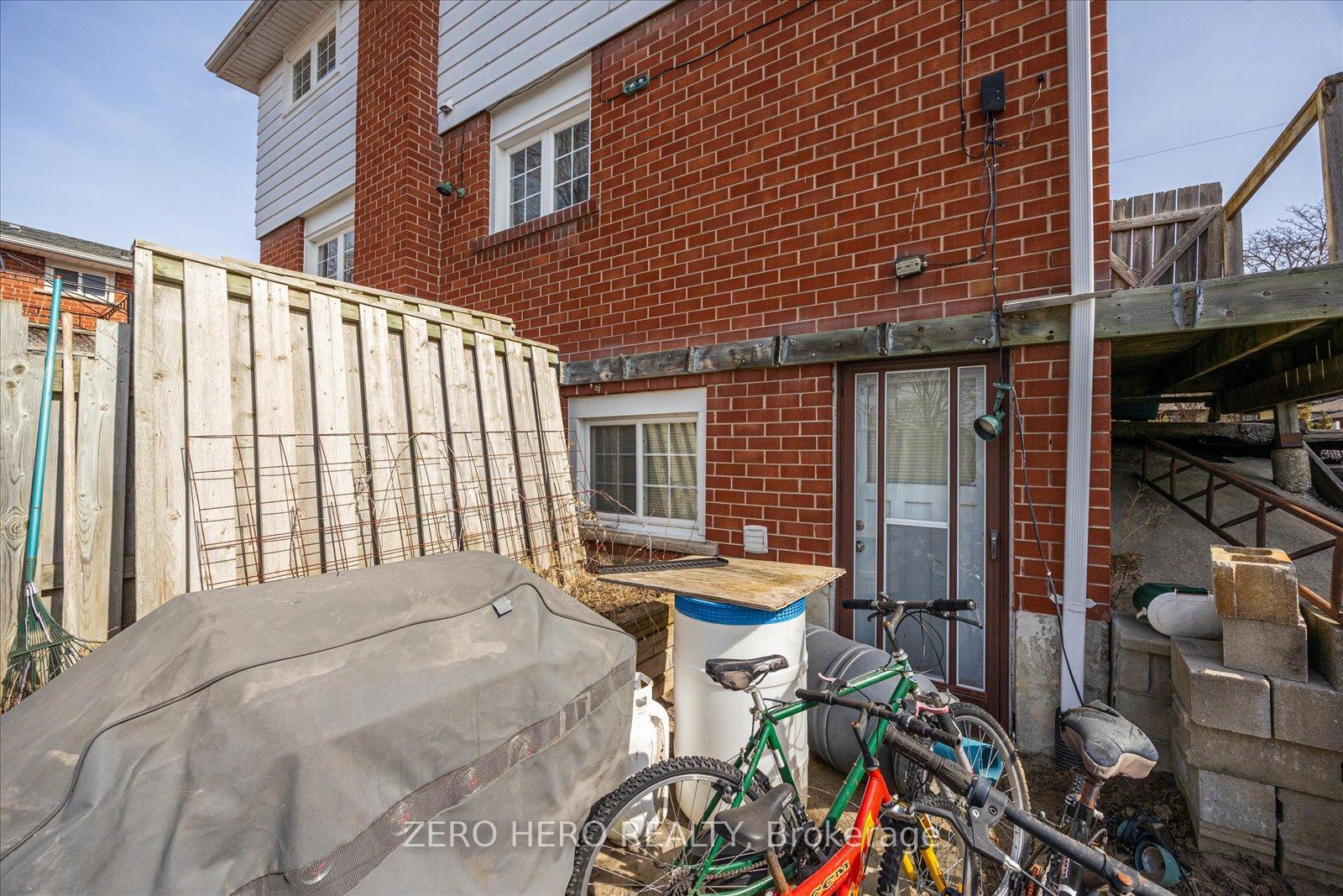 Photo 24 of 140 Springdale Crescent, Oshawa, Donevan — HOMEH
