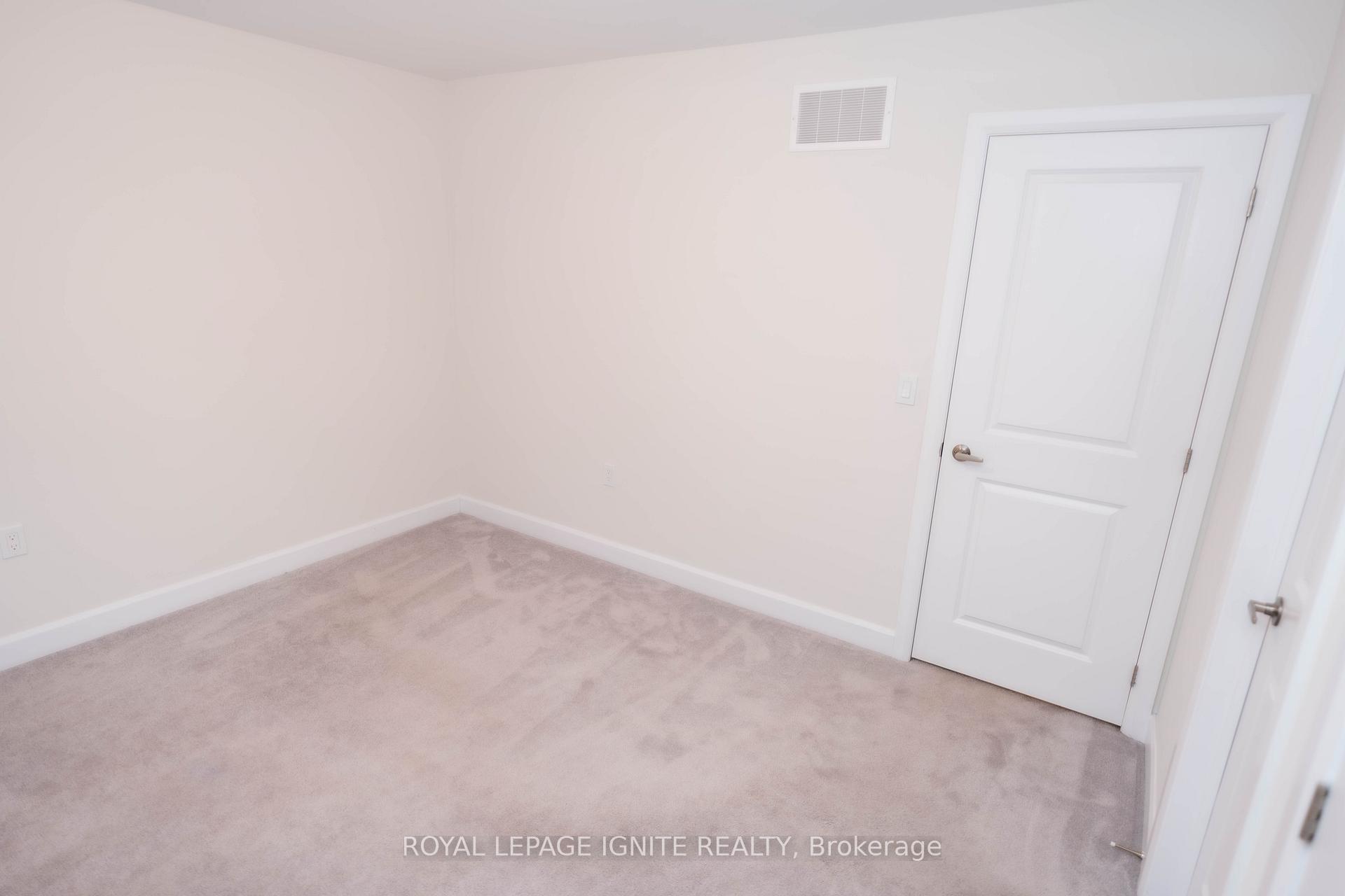 Photo 22 of 233 O'Neil Street, Peterborough, Monaghan Ward 2 — HOMEH
