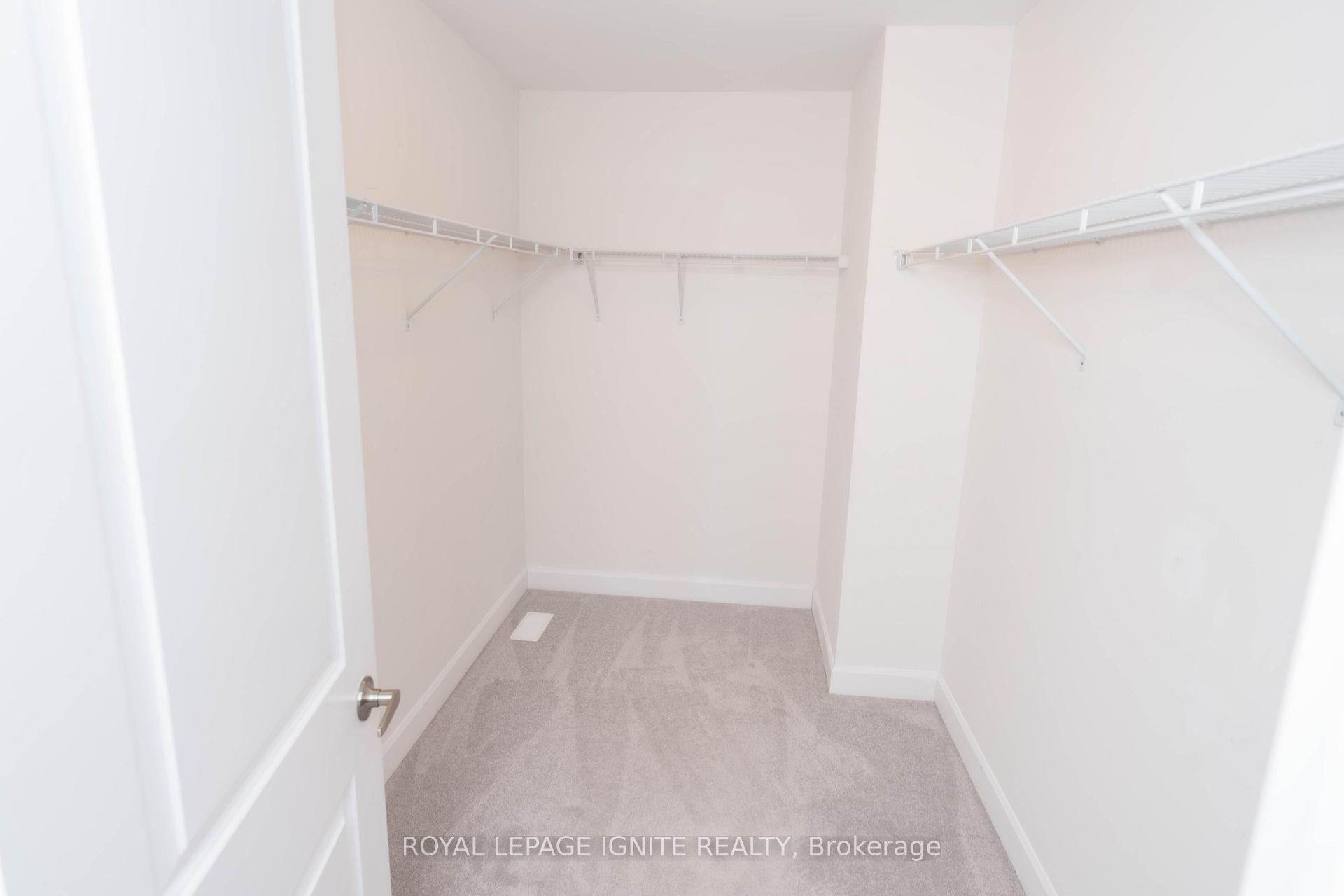 Photo 29 of 233 O'Neil Street, Peterborough, Monaghan Ward 2 — HOMEH
