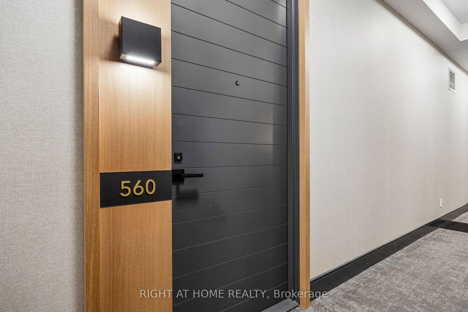 Photo 8 of Unit 560, 25 Adra Grado Way, North York, Bayview Village — HOMEH
