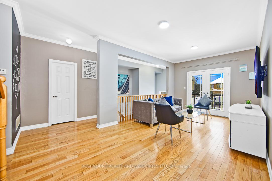 Photo 3 of 80 Wimbledon Court, Whitby, Williamsburg — HOMEH