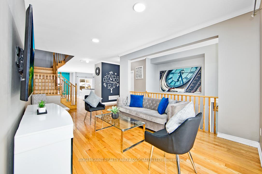 Photo 4 of 80 Wimbledon Court, Whitby, Williamsburg — HOMEH