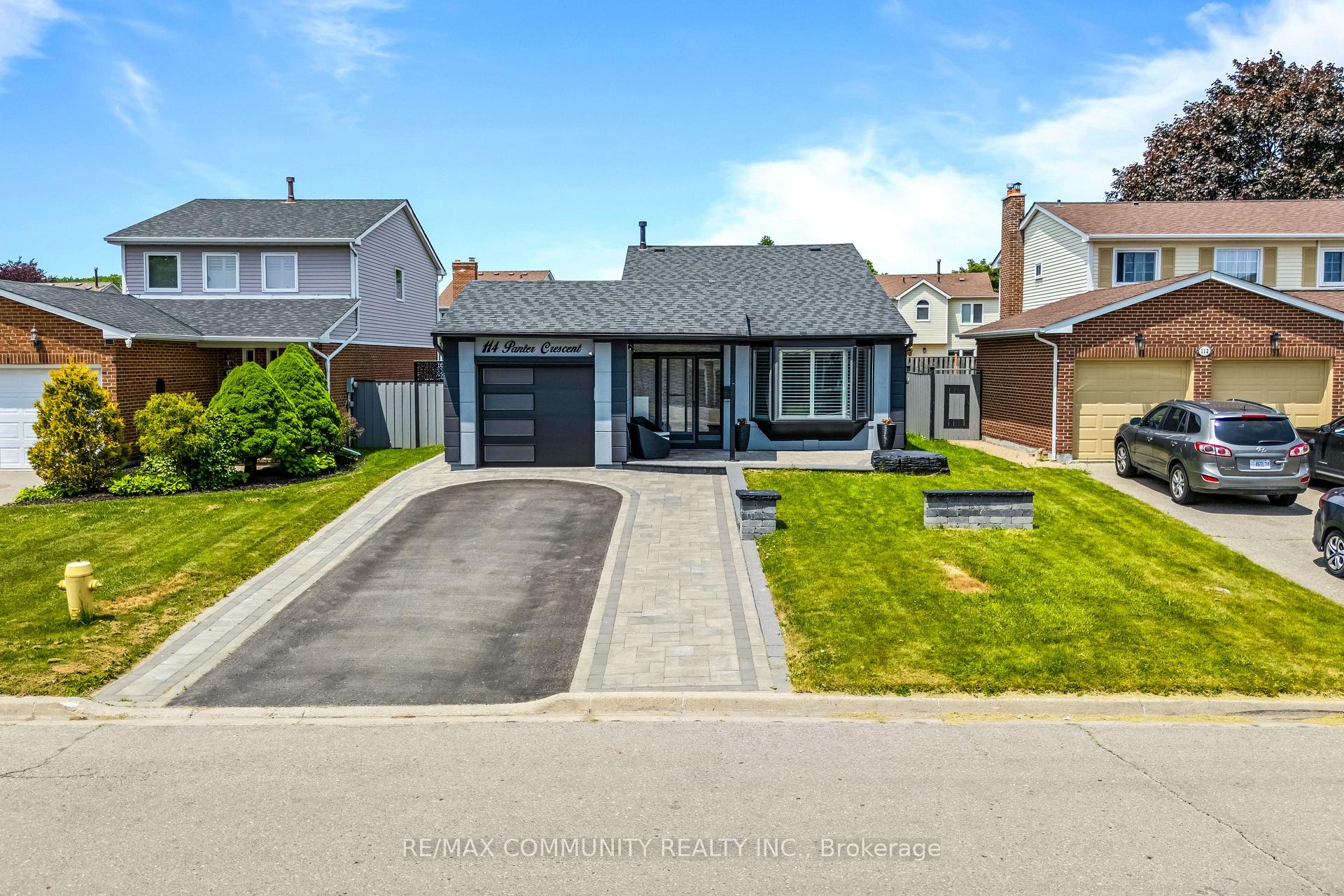 Photo 1 of 114 Panter Crescent, Ajax, South West — HOMEH