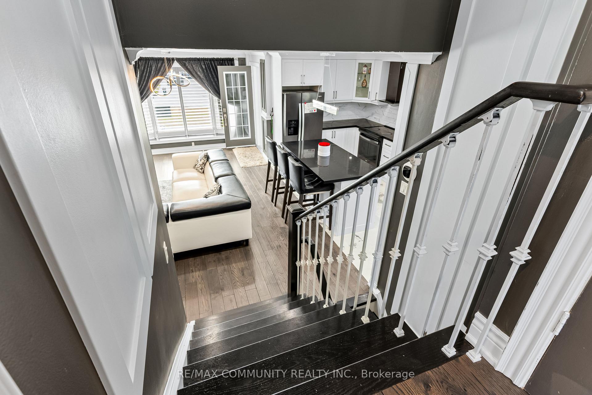 Photo 20 of 114 Panter Crescent, Ajax, South West — HOMEH