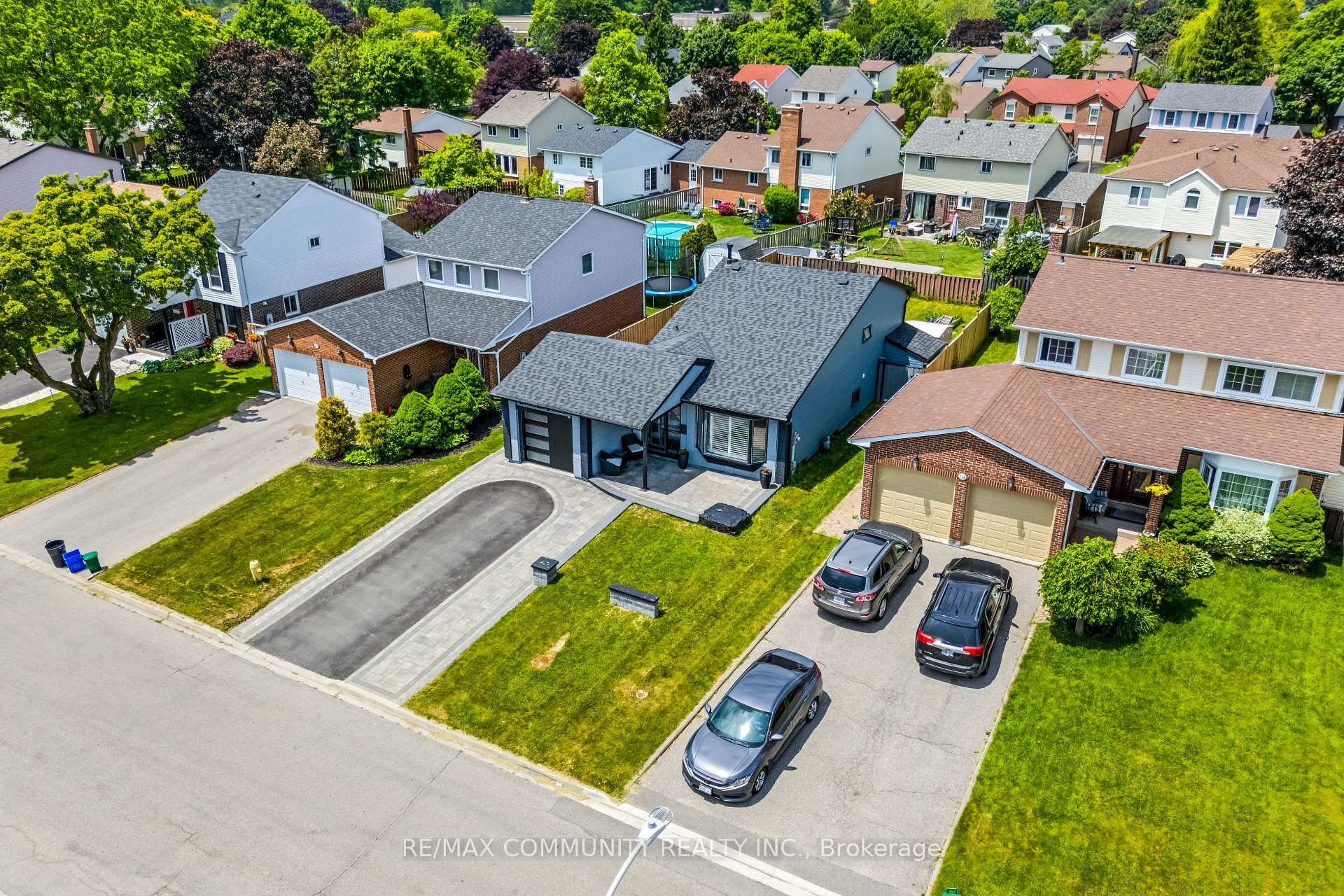 Photo 35 of 114 Panter Crescent, Ajax, South West — HOMEH