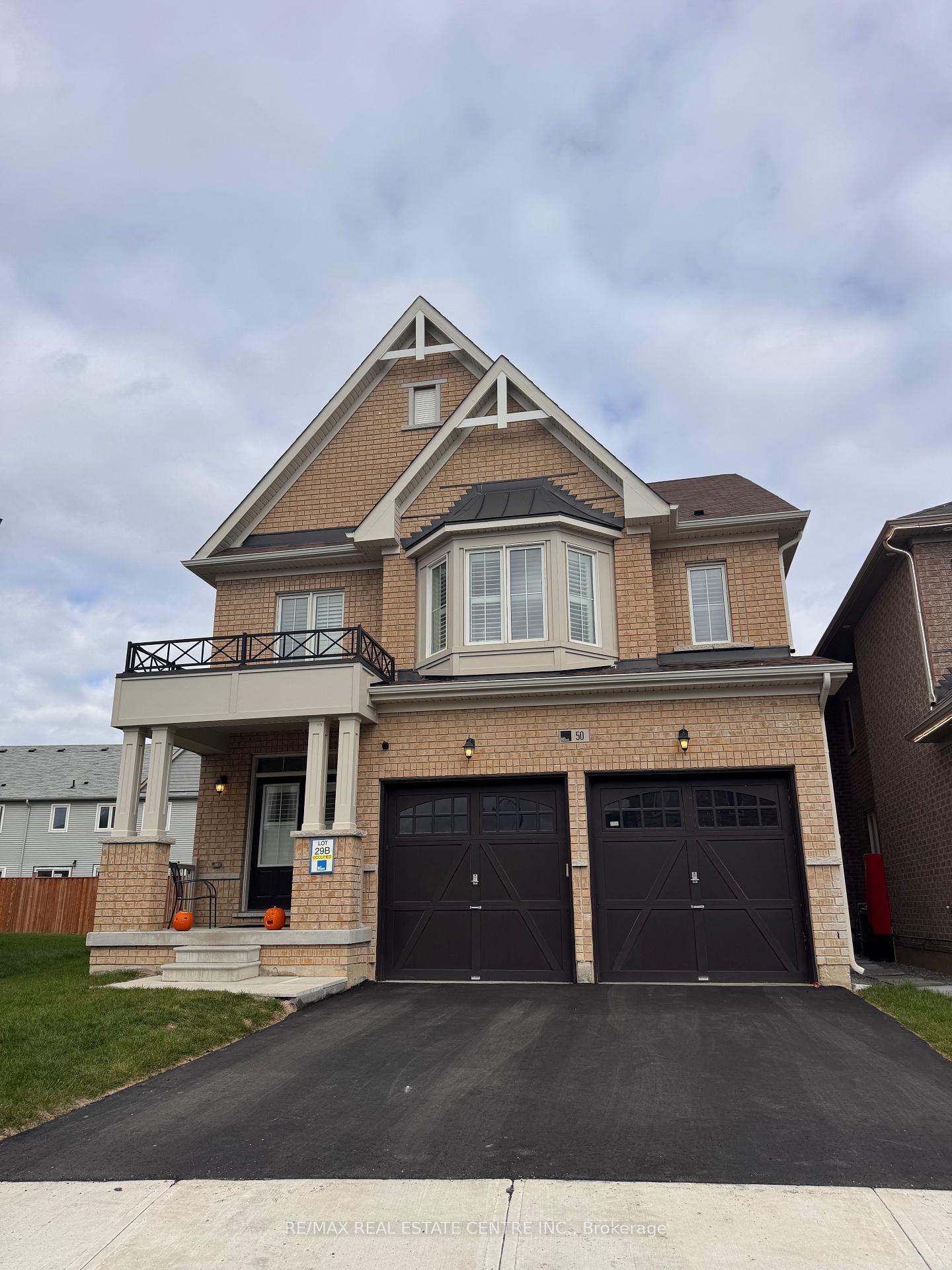 Front of 50 Royal Fern Crescent