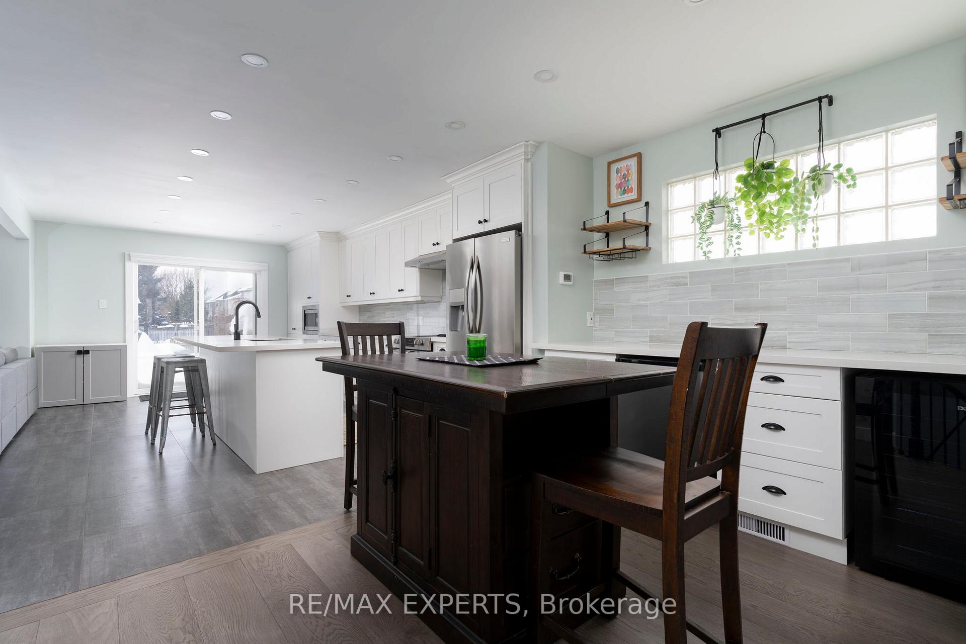 Photo 5 of 16 Bakerville Street, Whitby, Rolling Acres — HOMEH
