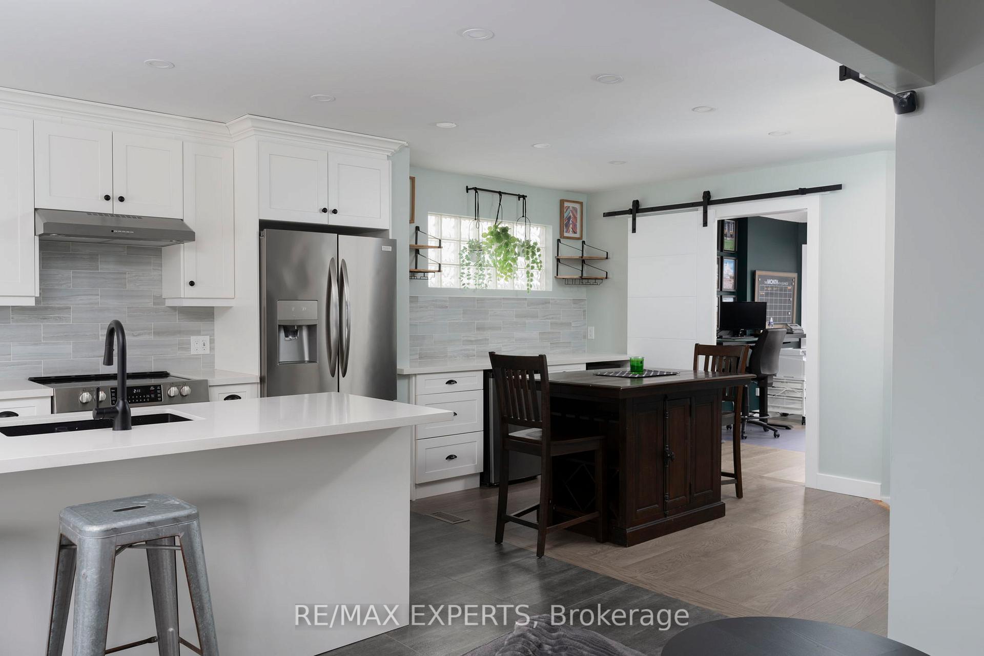 Photo 9 of 16 Bakerville Street, Whitby, Rolling Acres — HOMEH