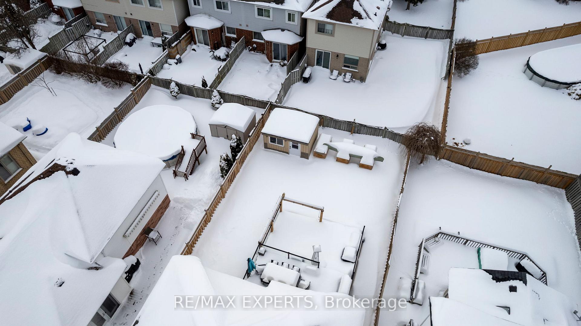 Photo 34 of 16 Bakerville Street, Whitby, Rolling Acres — HOMEH