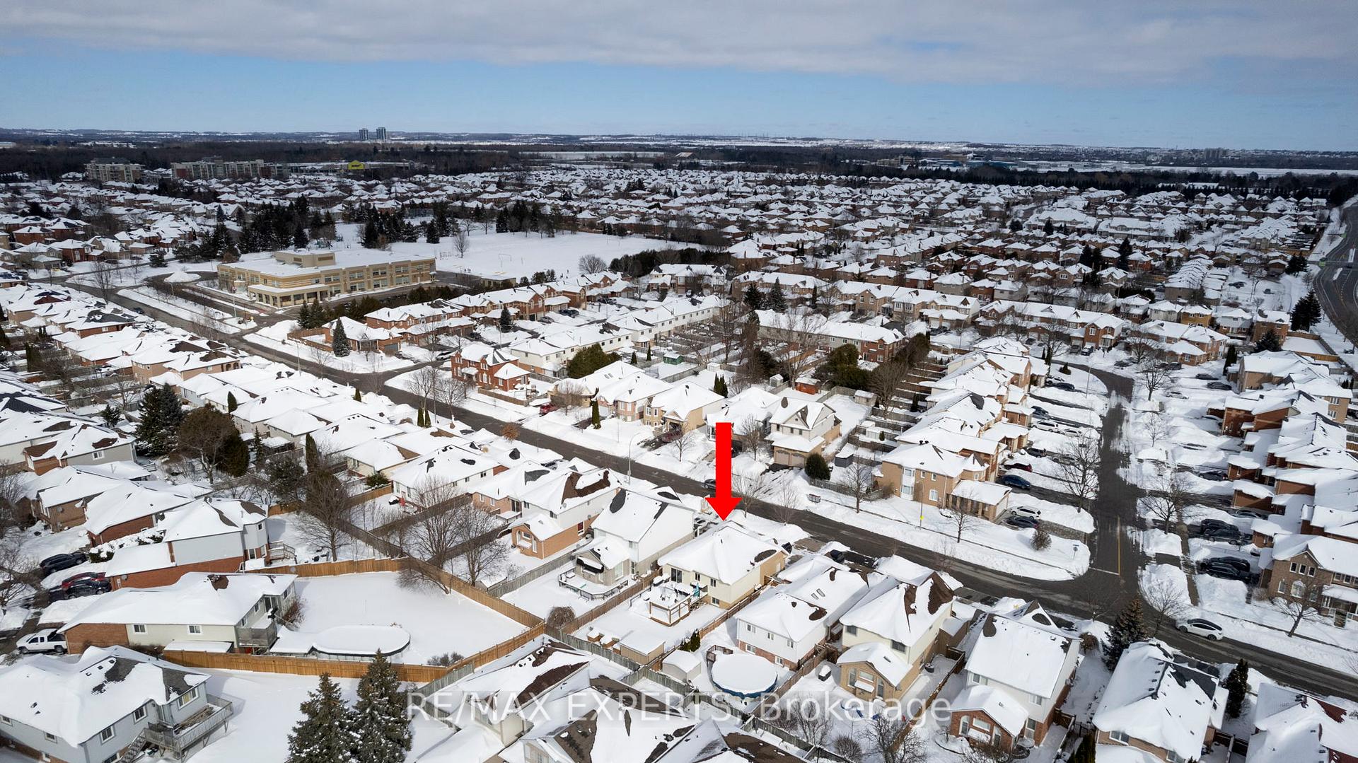 Photo 42 of 16 Bakerville Street, Whitby, Rolling Acres — HOMEH