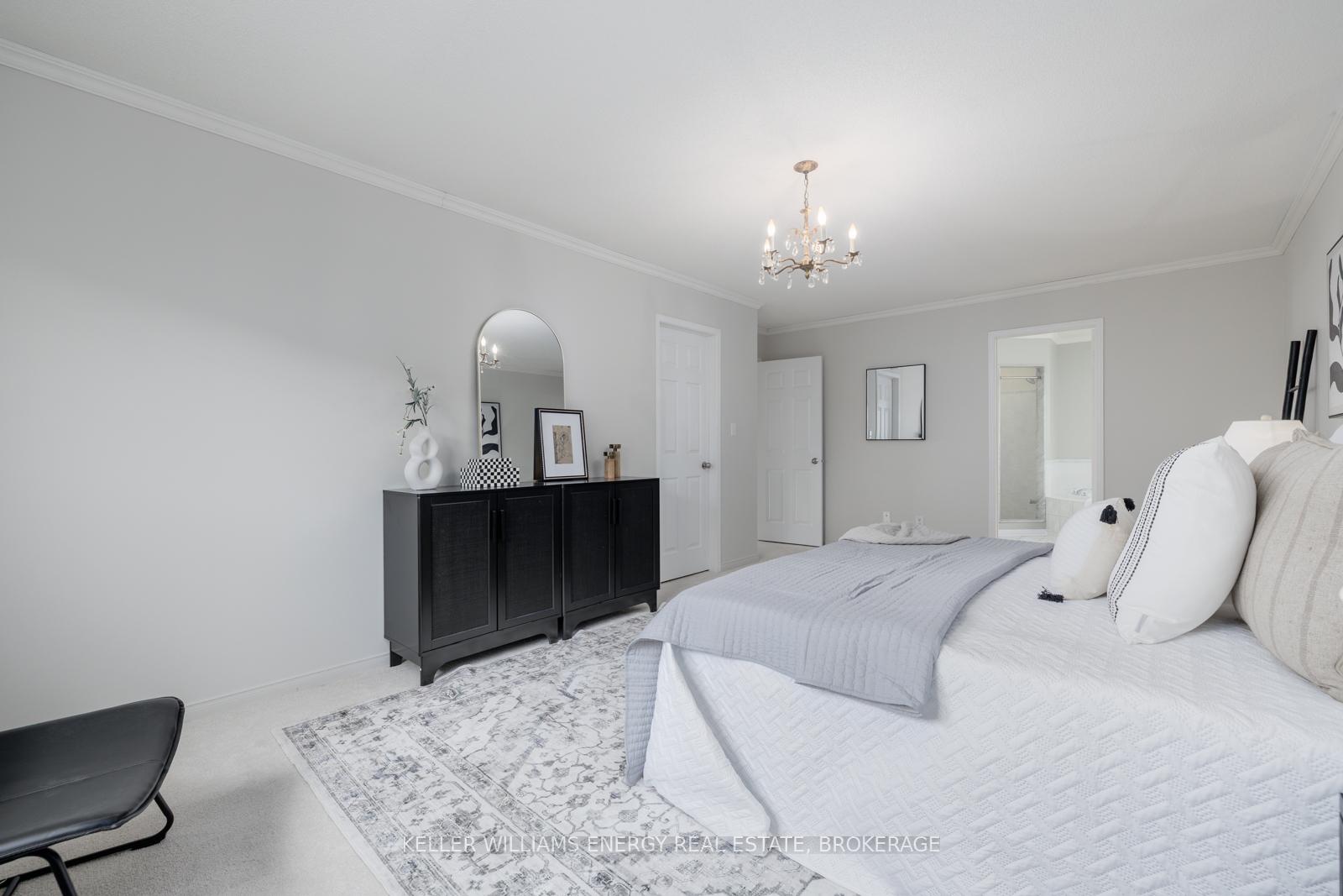 Photo 20 of 1090 Loganberry Street, Oshawa, Pinecrest — HOMEH