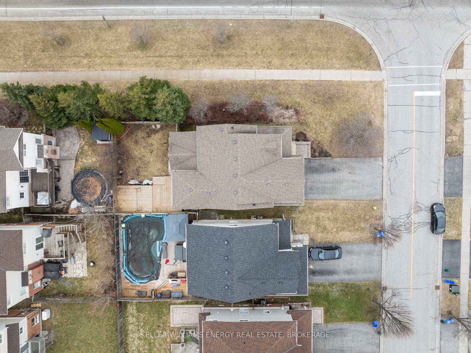 Photo 33 of 1090 Loganberry Street, Oshawa, Pinecrest — HOMEH