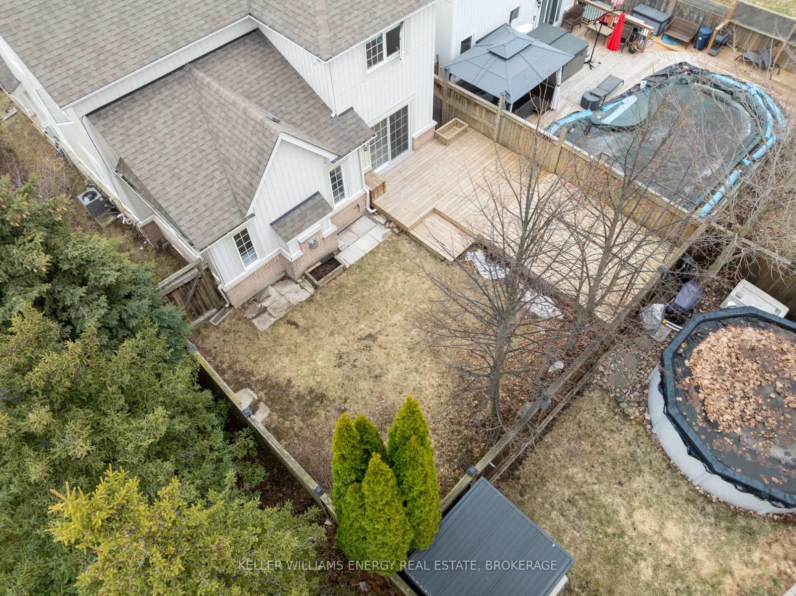 Photo 34 of 1090 Loganberry Street, Oshawa, Pinecrest — HOMEH