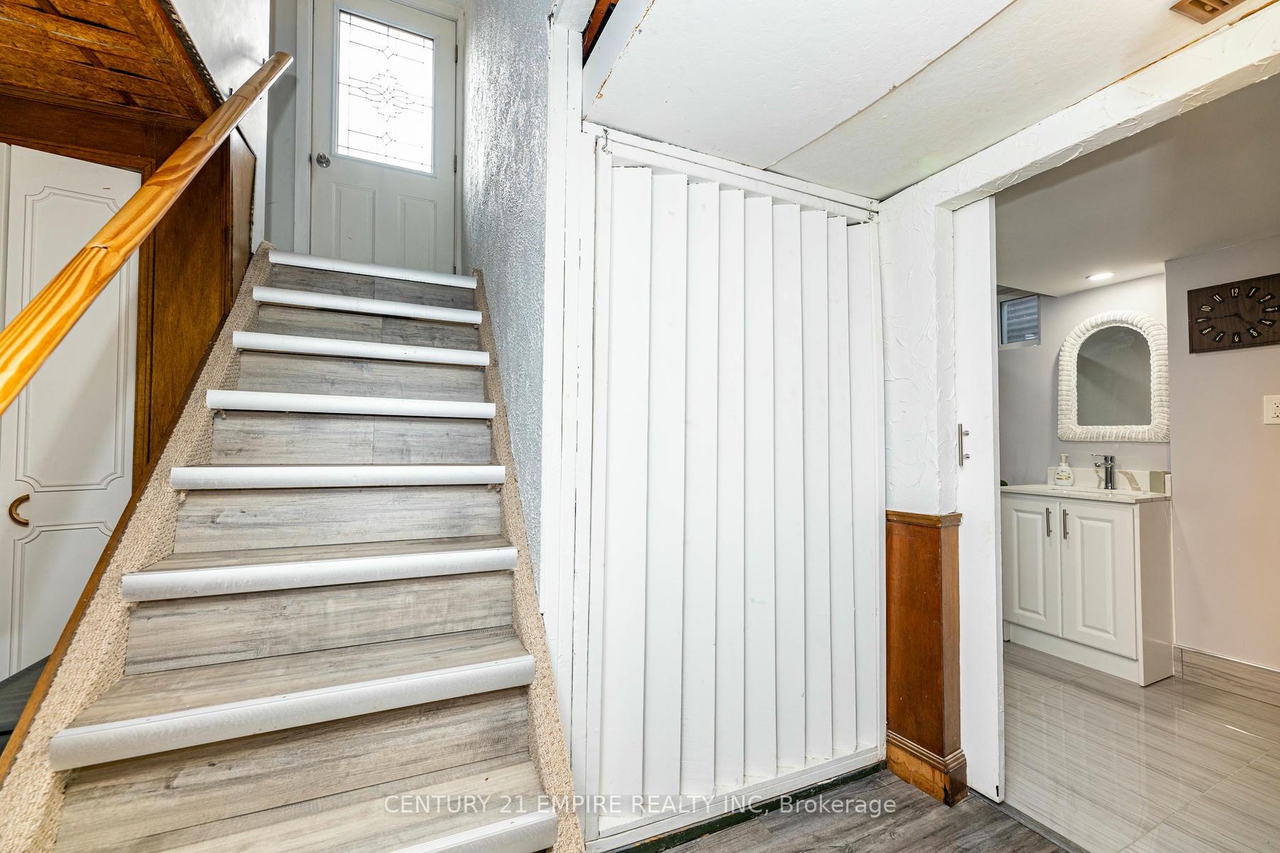 Photo 20 of 1156 Somerville Street, Oshawa, Centennial — HOMEH