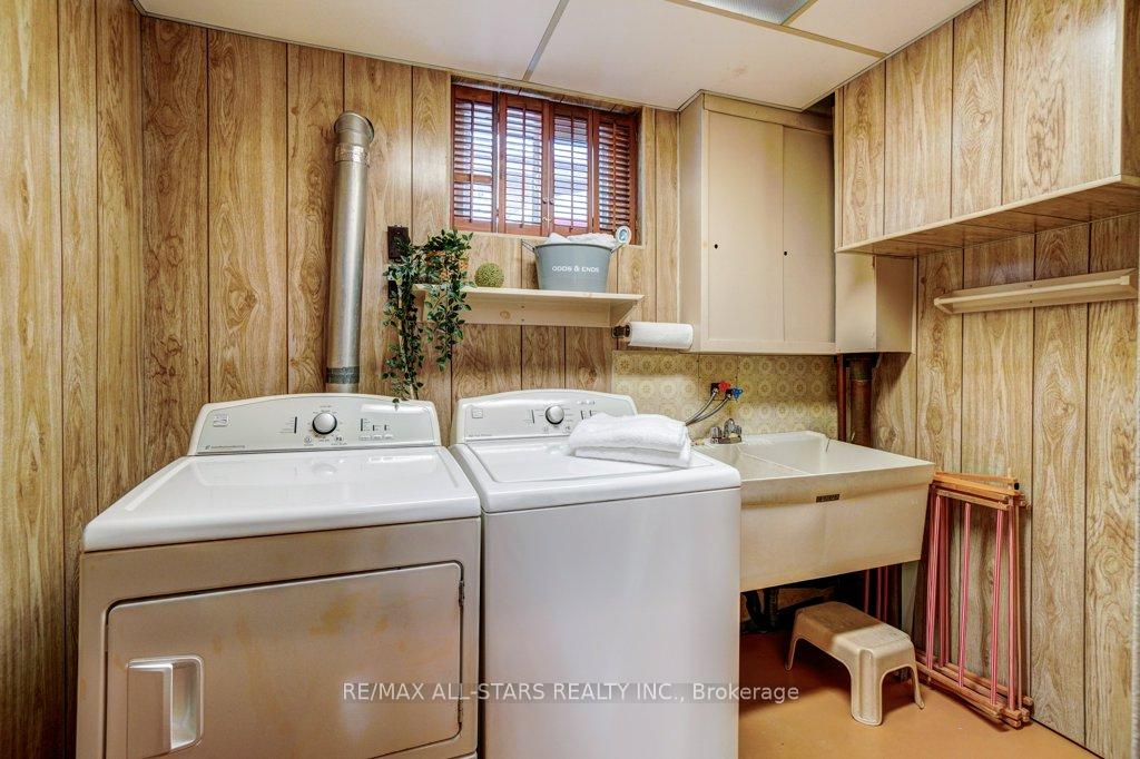 Photo 36 of 214 Bowman Avenue, Whitby, Blue Grass Meadows — HOMEH