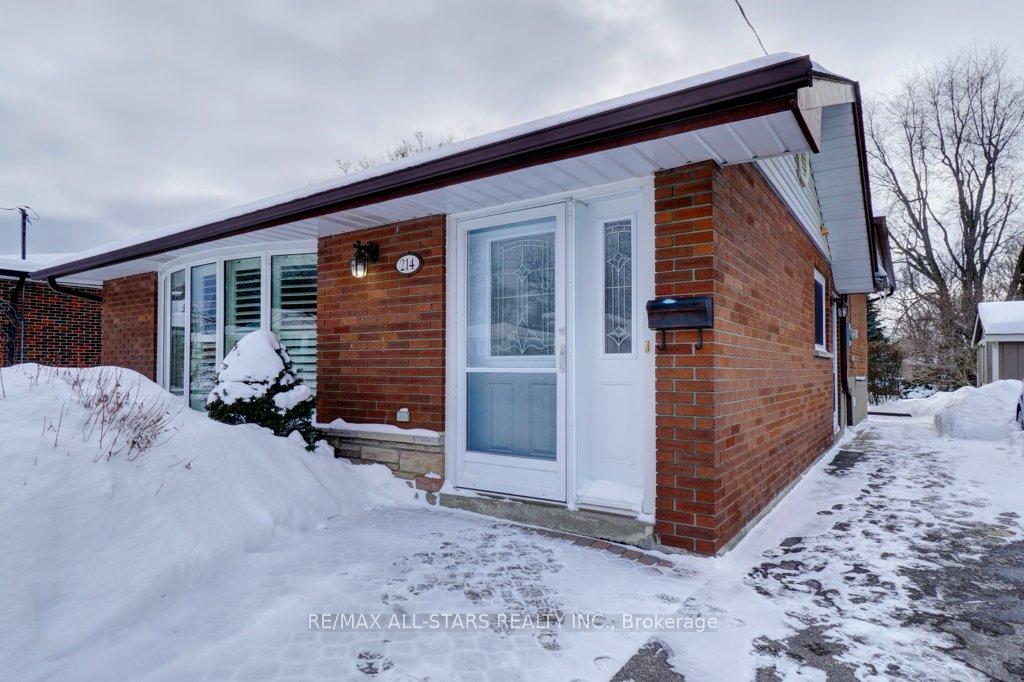 Photo 38 of 214 Bowman Avenue, Whitby, Blue Grass Meadows — HOMEH