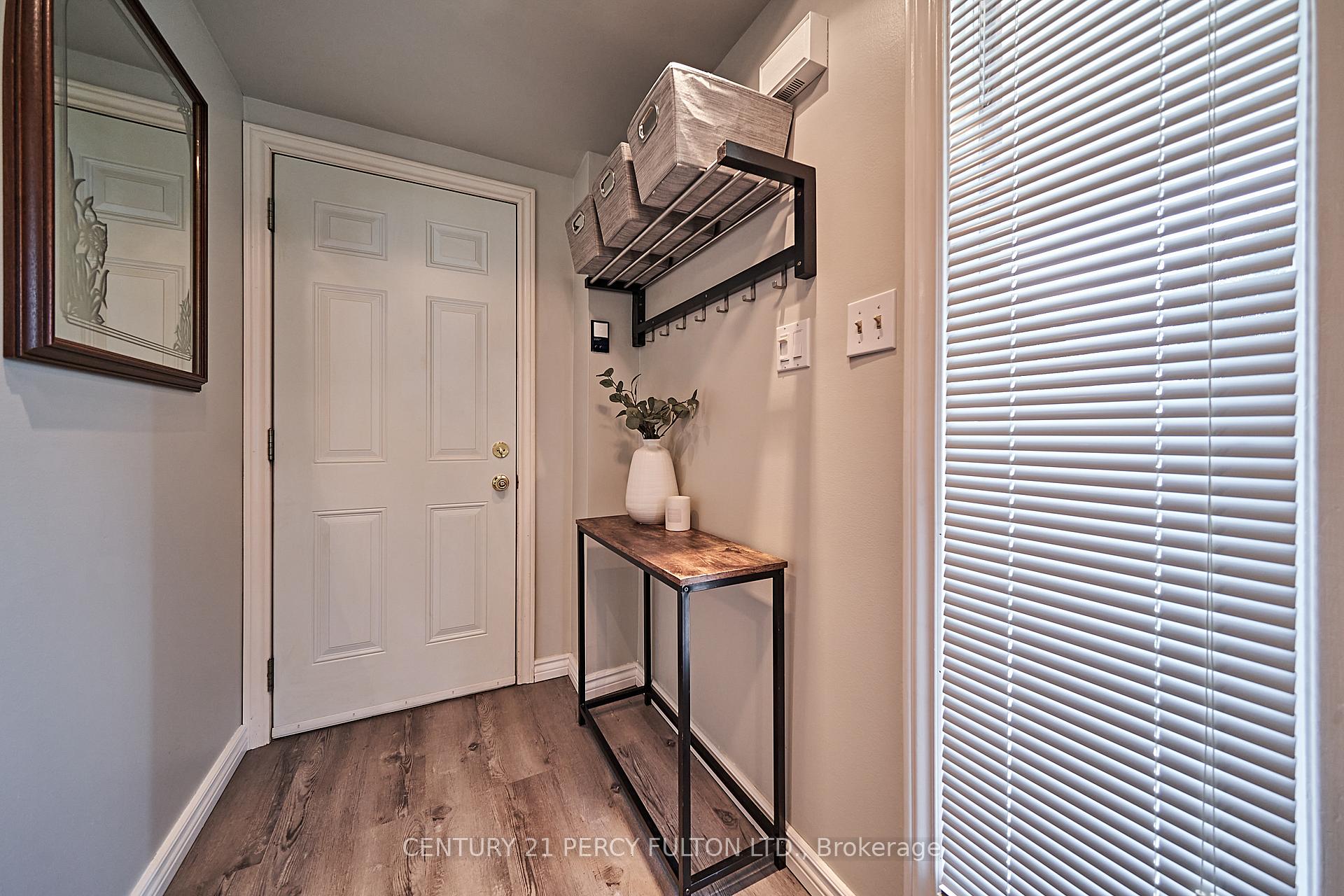 Photo 5 of 852 Copperfield Drive, Oshawa, Eastdale — HOMEH