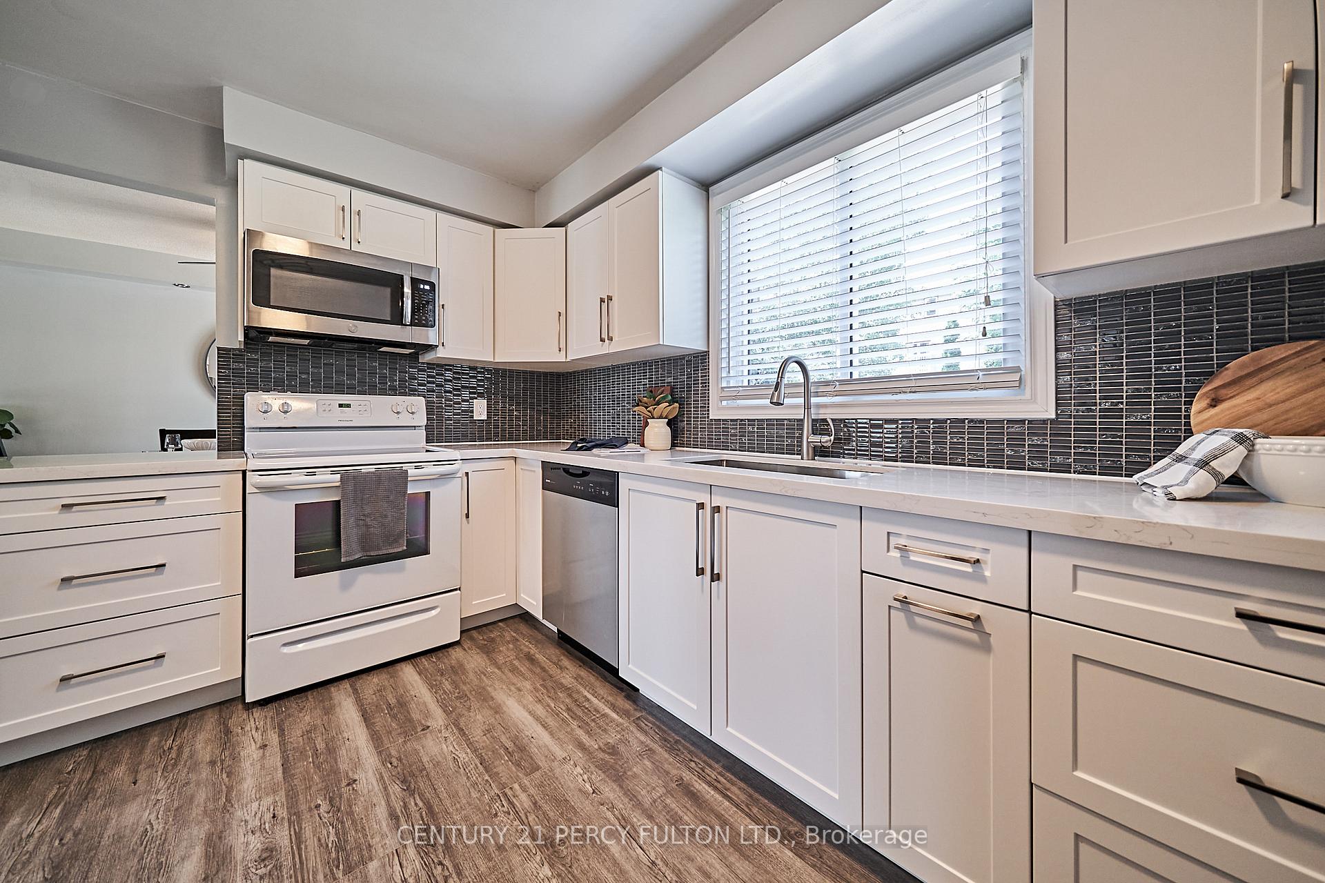 Photo 19 of 852 Copperfield Drive, Oshawa, Eastdale — HOMEH