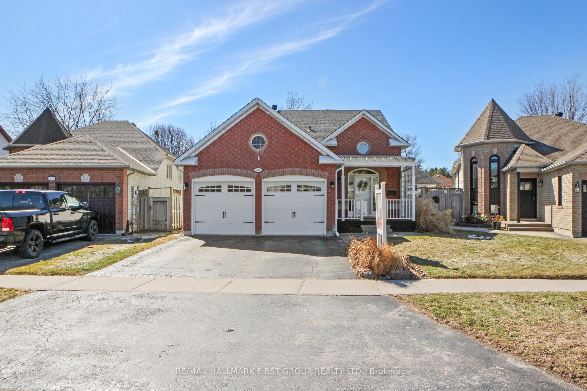 Front of 1916 Edenwood Drive