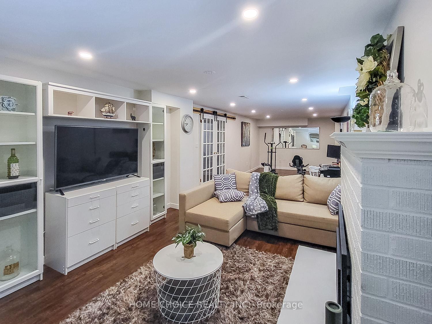 Photo 30 of 38 Canadian Oaks Drive, Whitby, Blue Grass Meadows — HOMEH