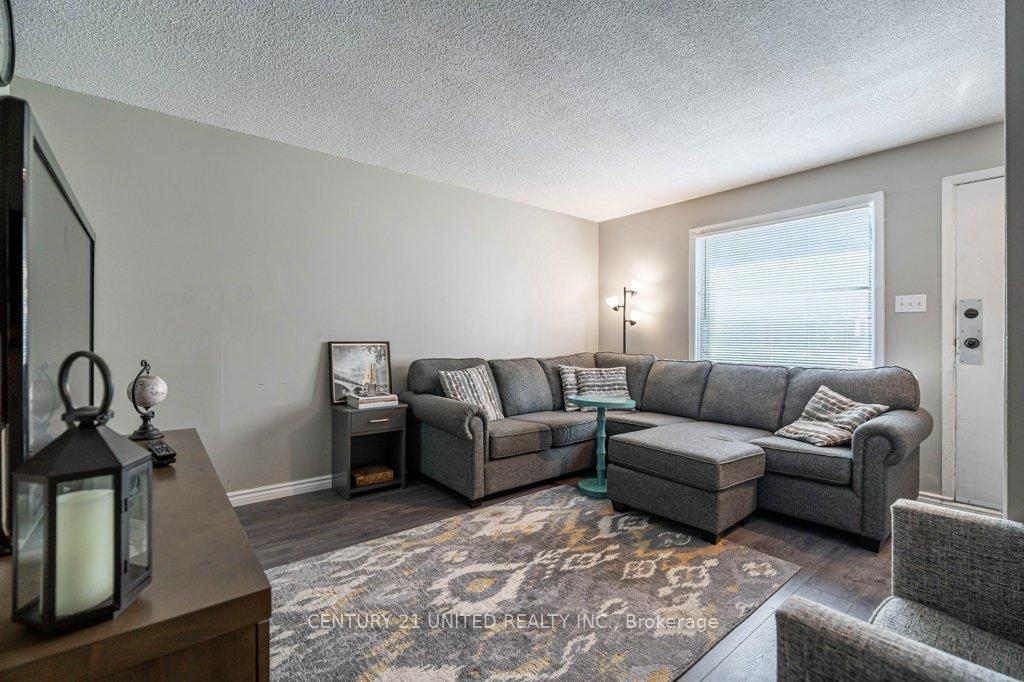Photo 4 of Unit 11, 610 George Street N, Peterborough, Town Ward 3 — HOMEH