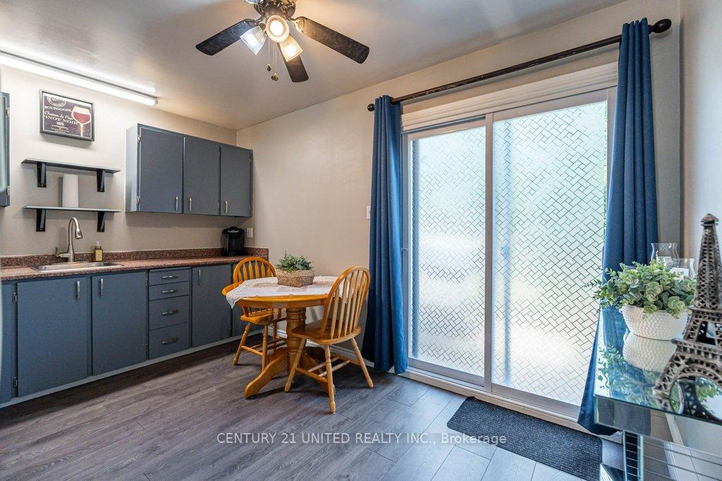 Photo 6 of Unit 11, 610 George Street N, Peterborough, Town Ward 3 — HOMEH