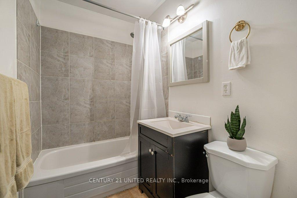 Photo 10 of Unit 11, 610 George Street N, Peterborough, Town Ward 3 — HOMEH