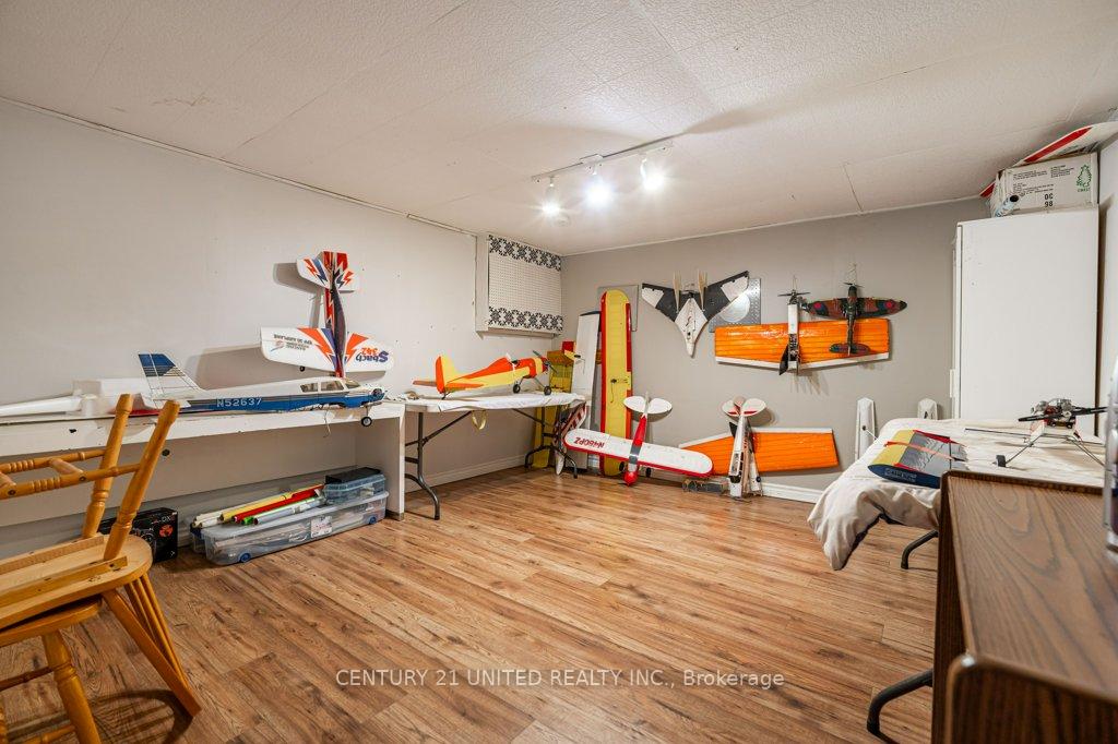Photo 11 of Unit 11, 610 George Street N, Peterborough, Town Ward 3 — HOMEH