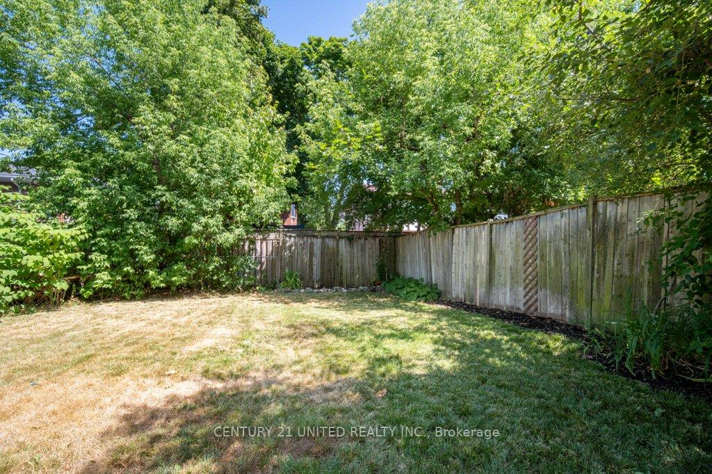 Photo 16 of Unit 11, 610 George Street N, Peterborough, Town Ward 3 — HOMEH