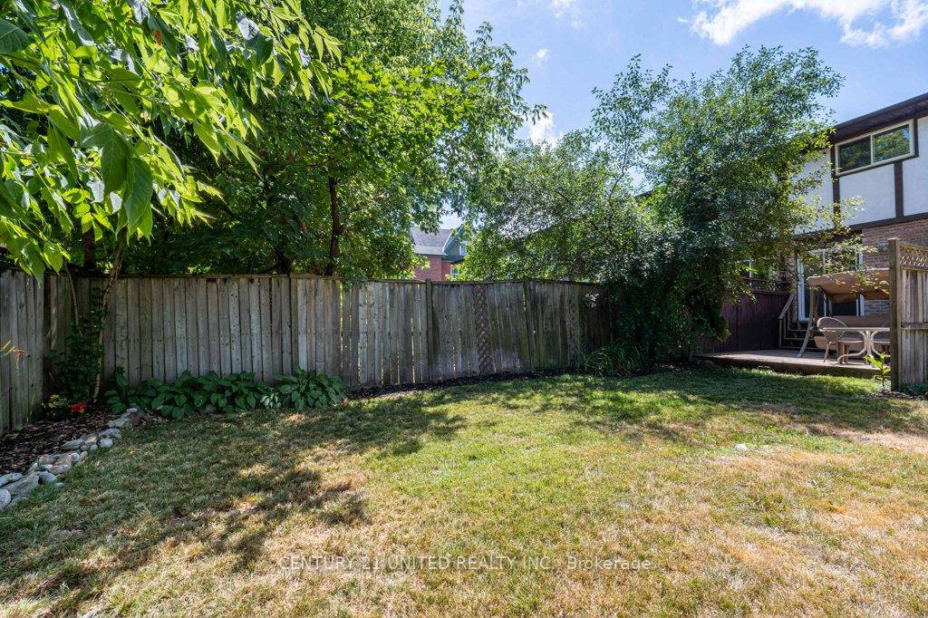 Photo 17 of Unit 11, 610 George Street N, Peterborough, Town Ward 3 — HOMEH